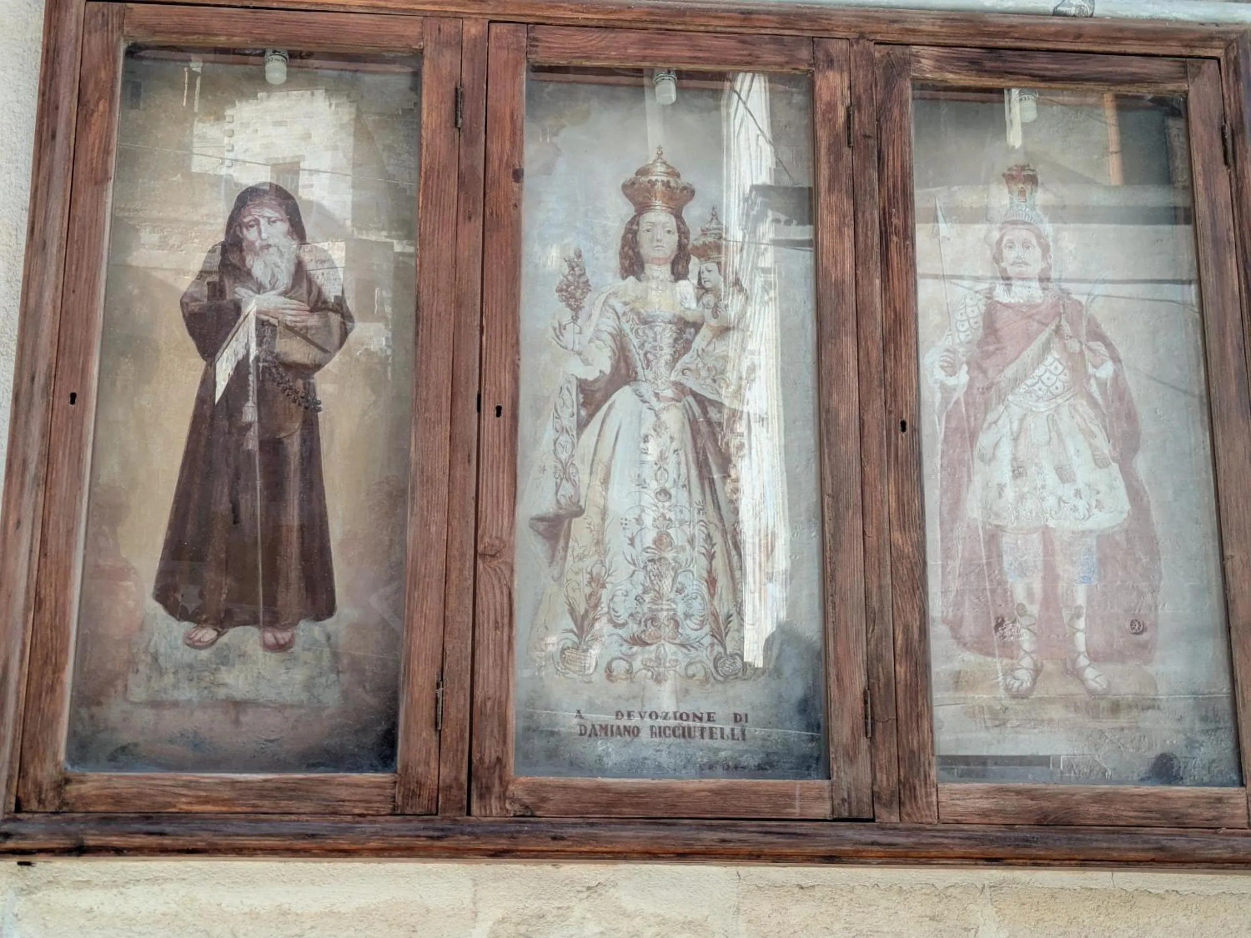 Logo/Certificate/Sign in Corte dei Venti