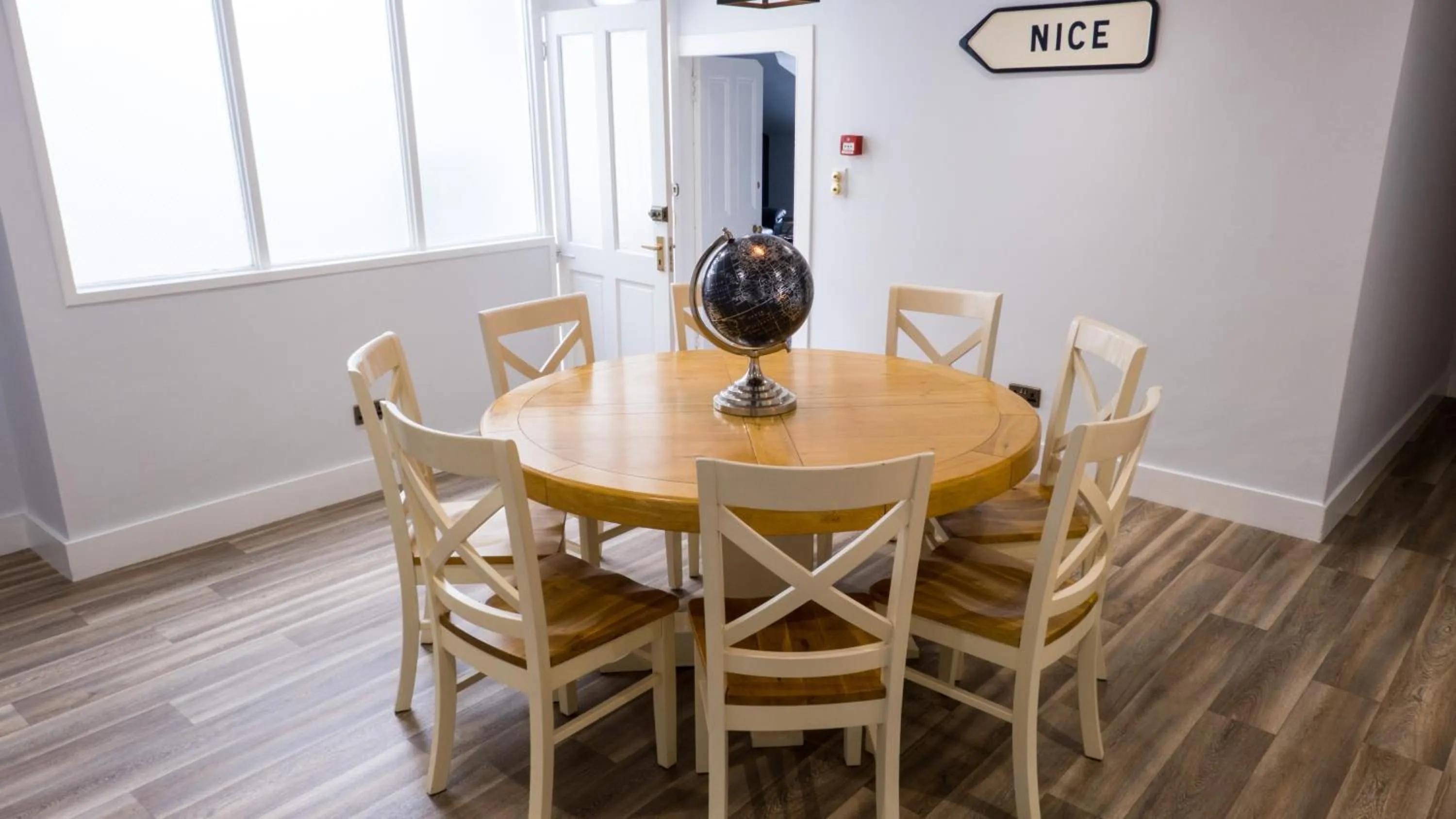Dining area in Invernairne