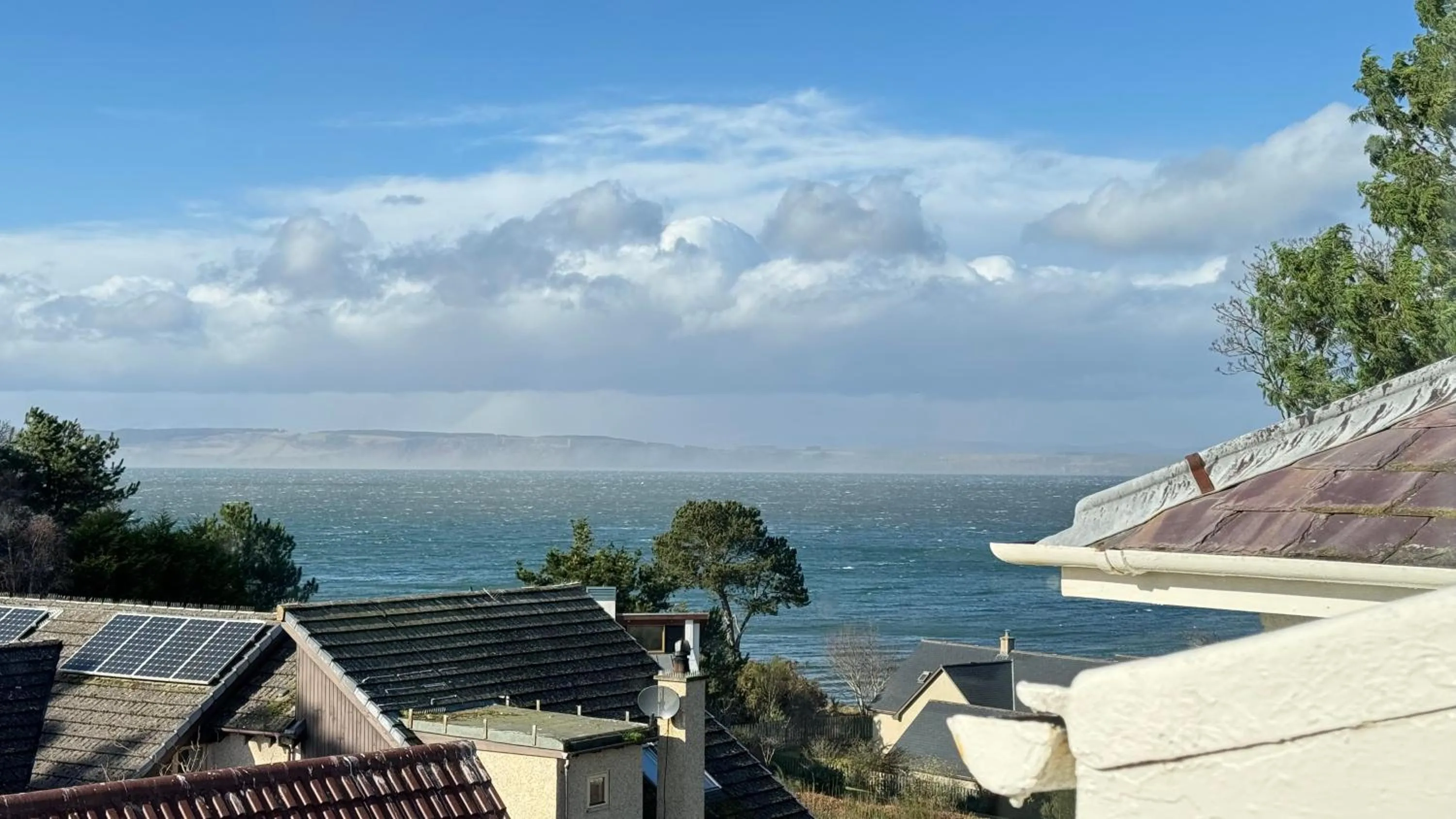 Property building in Invernairne