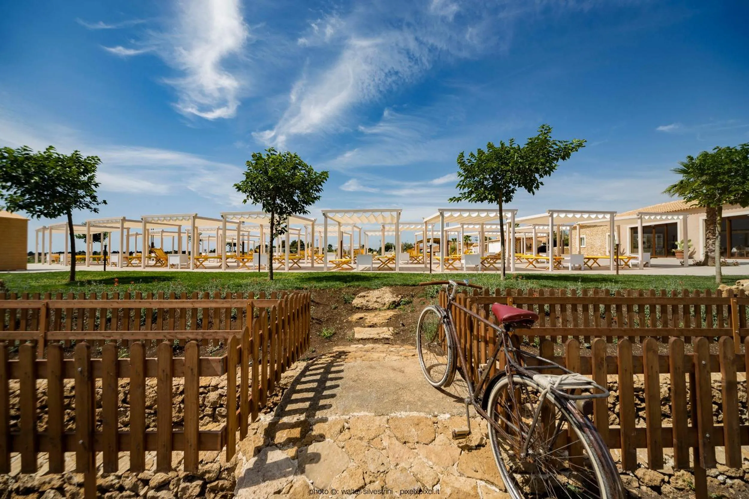 Patio in Hotel Casale Milocca