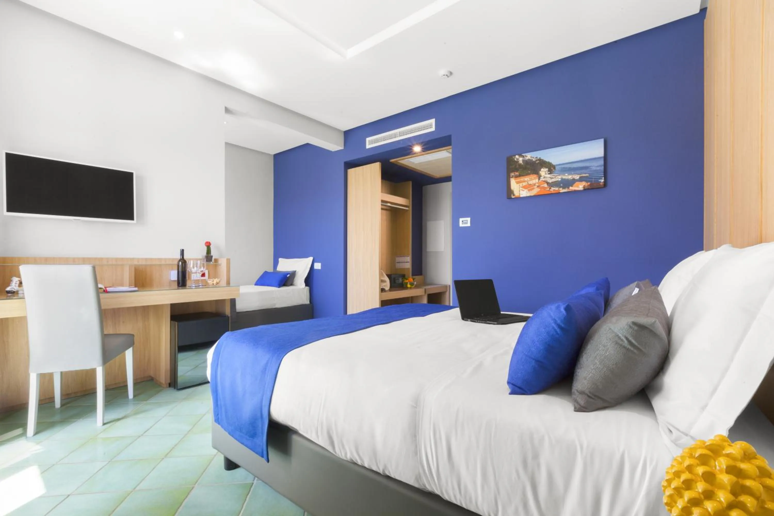 Bed in Hotel O Sole Mio