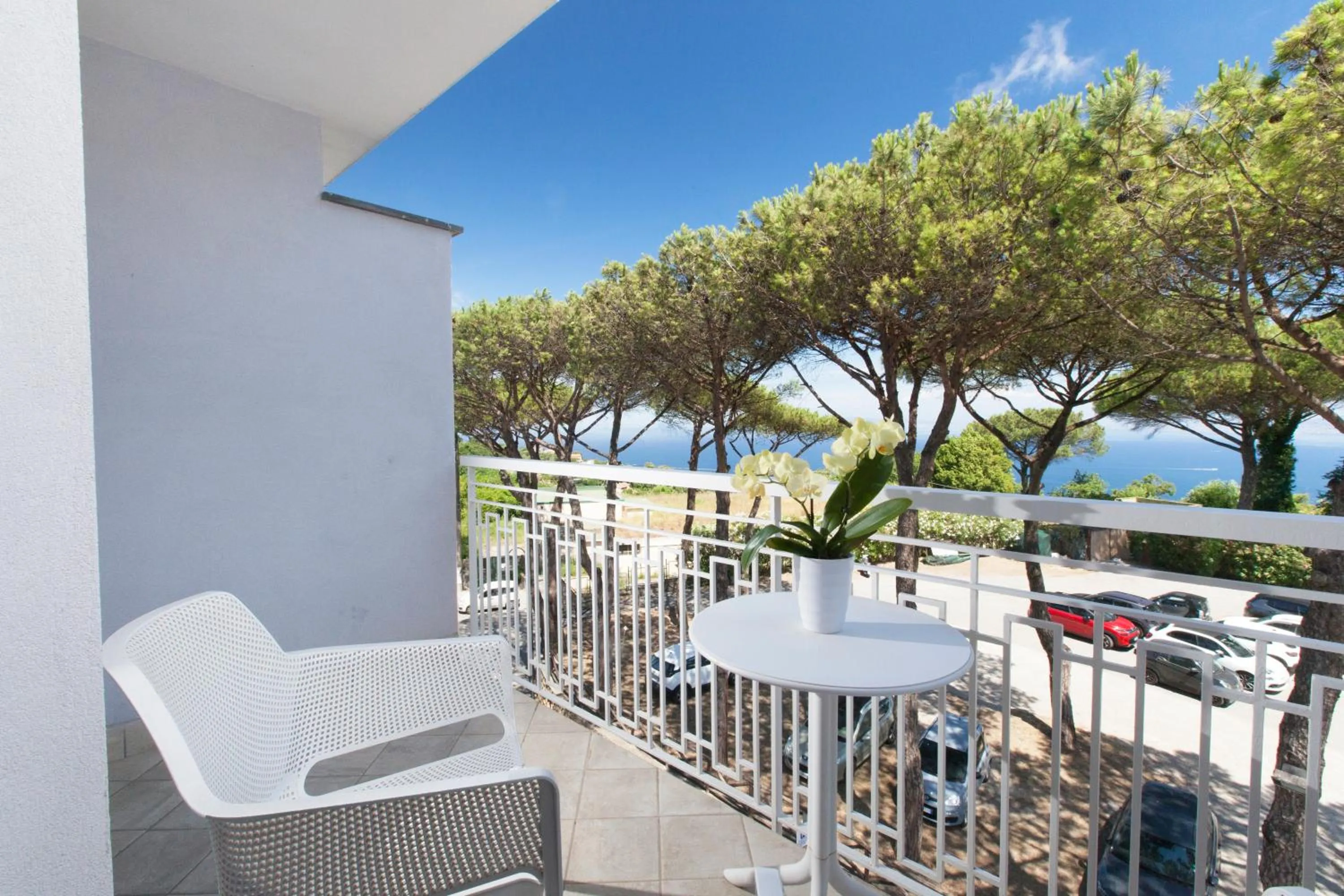 Property building in Hotel O Sole Mio