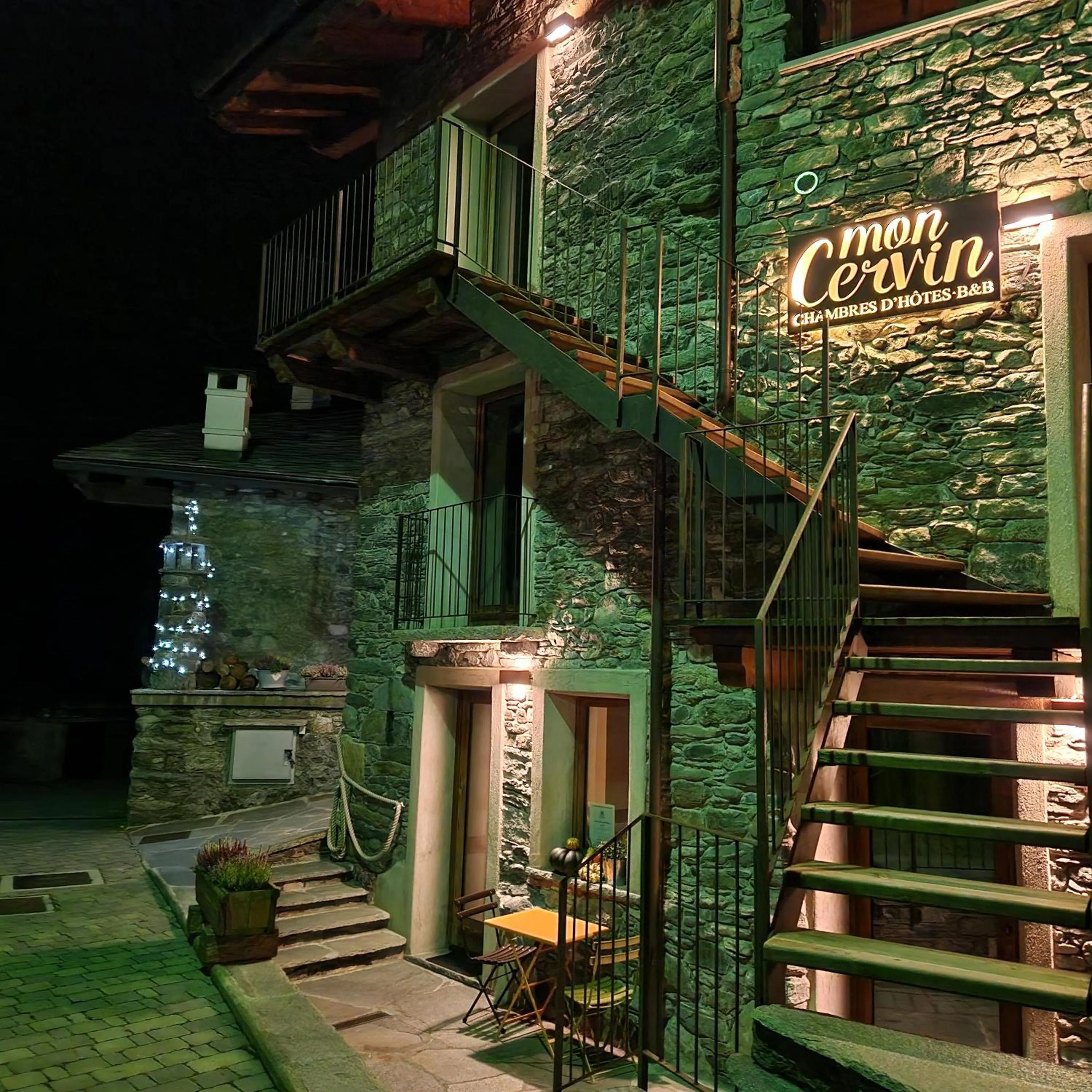 Property building in Moncervin