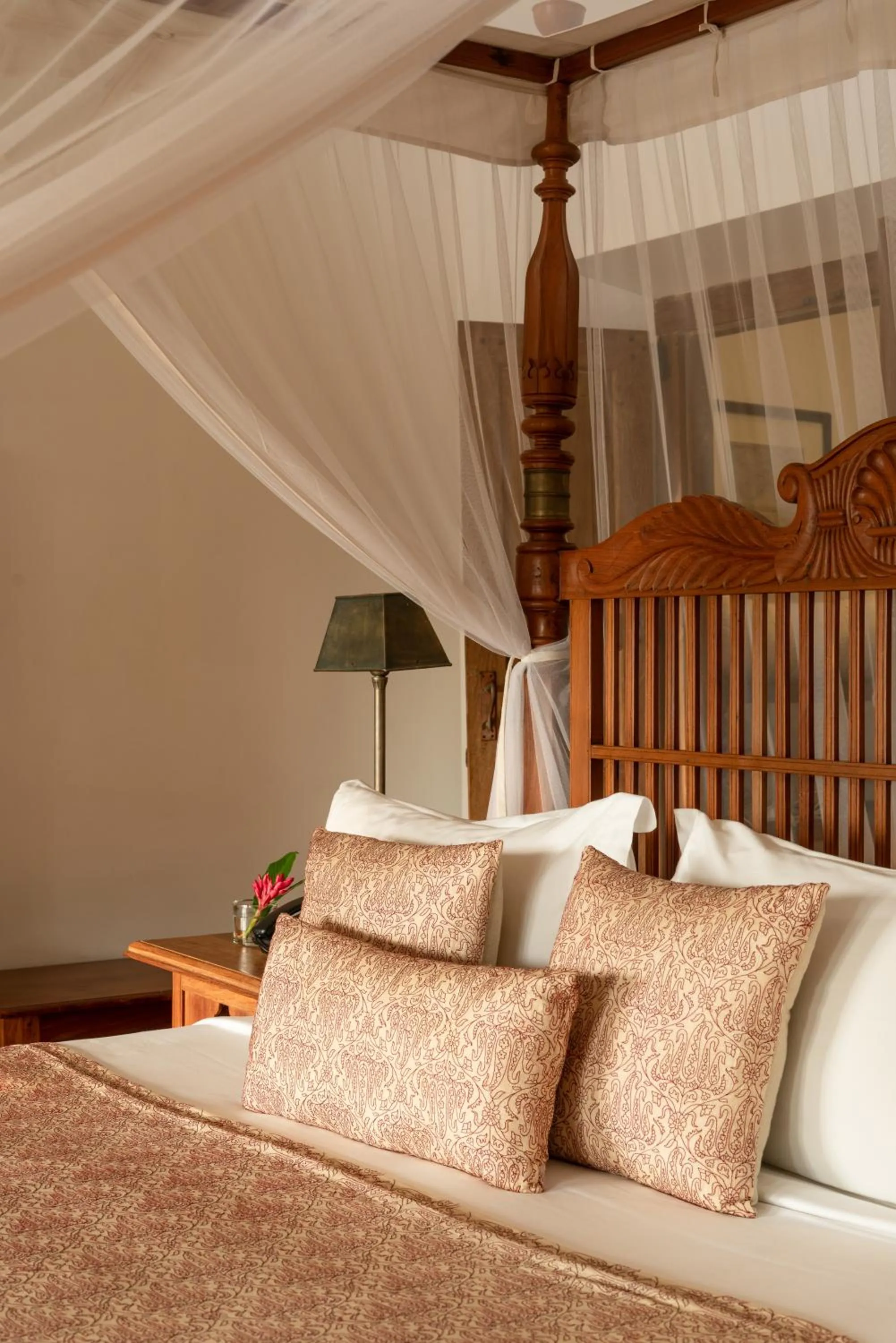 Bedroom, Bed in Taru Villas Rampart Street - Galle Fort