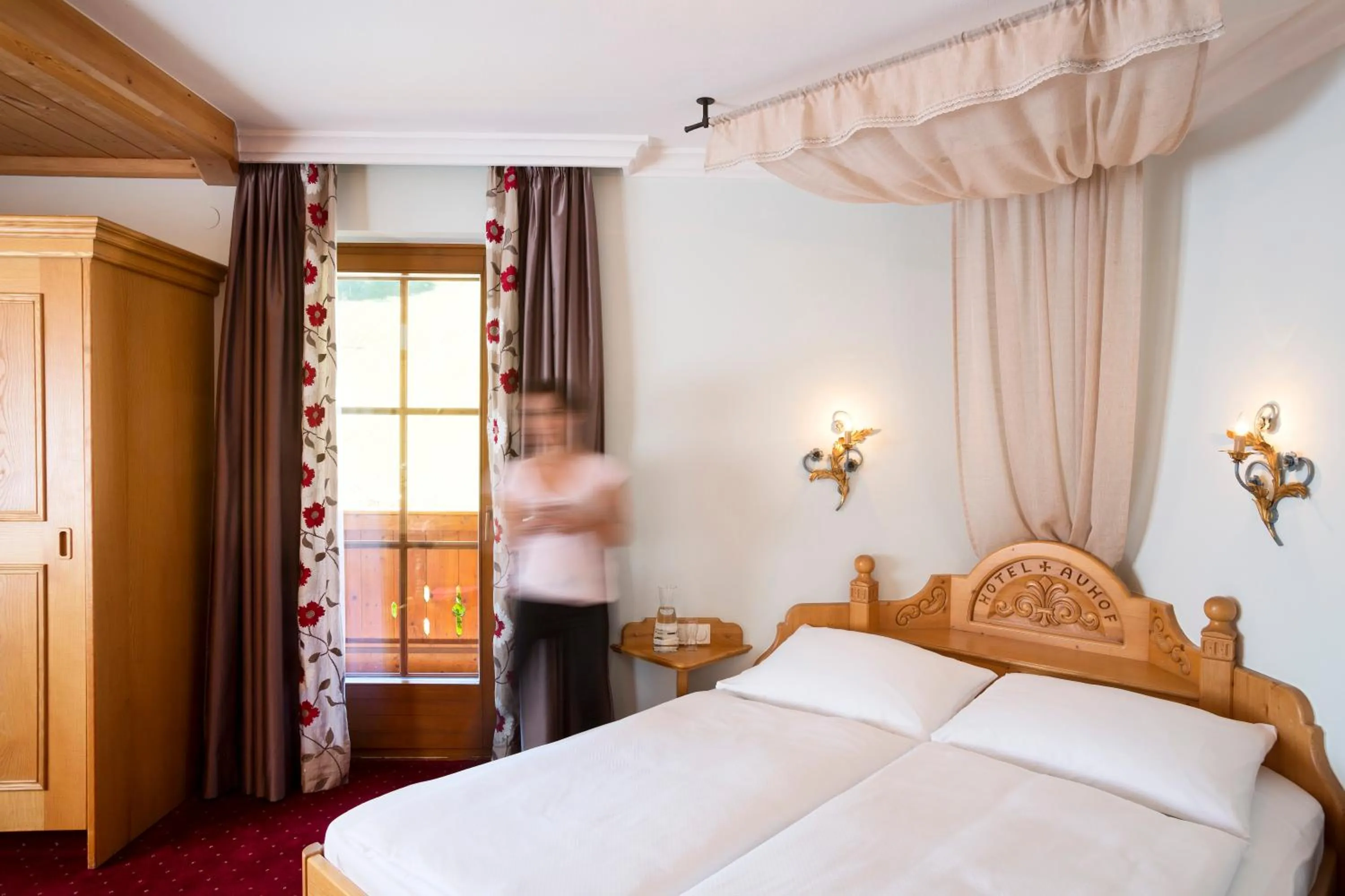 Bed in Hotel Auhof