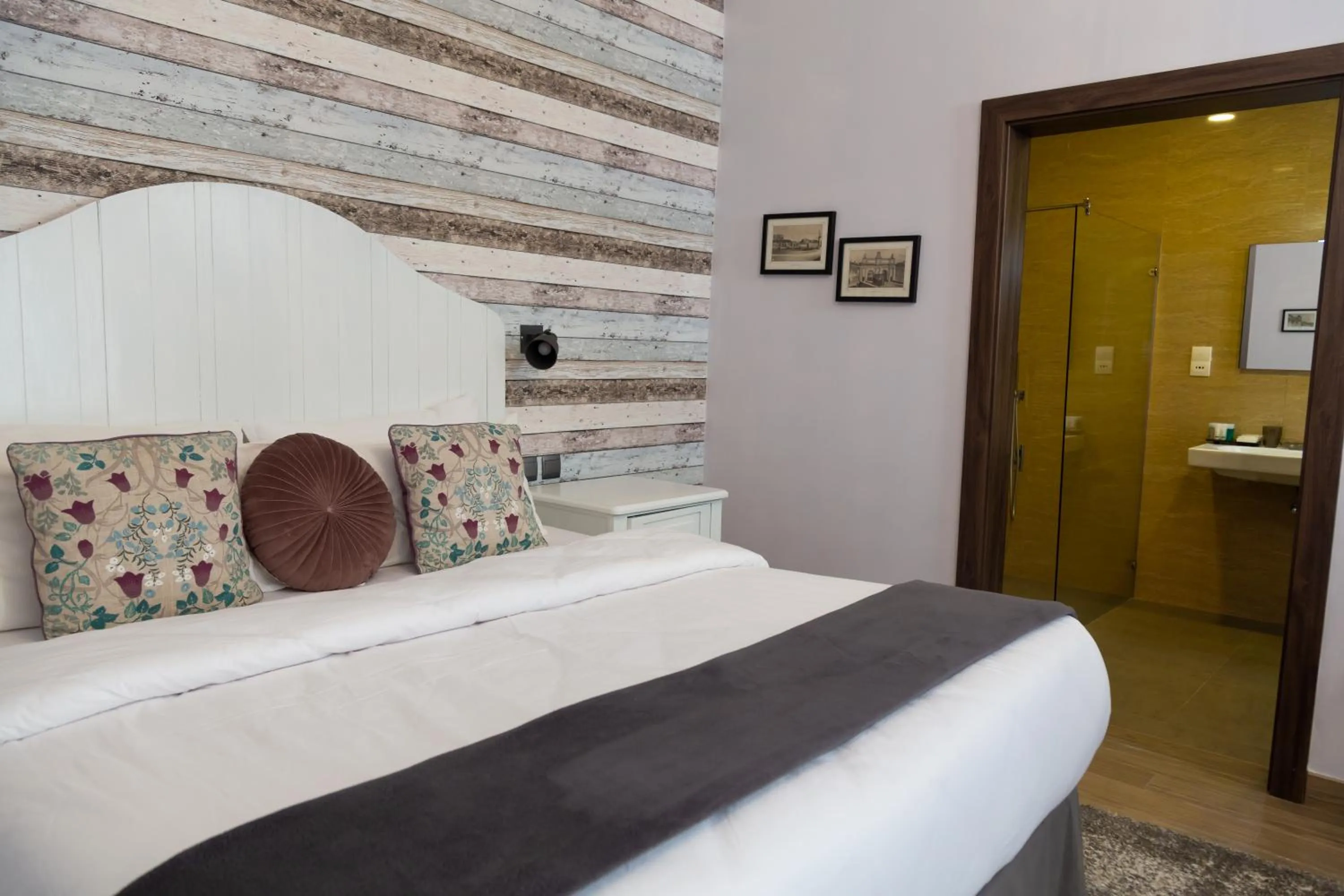 Bedroom, Bed in BB De Rohan