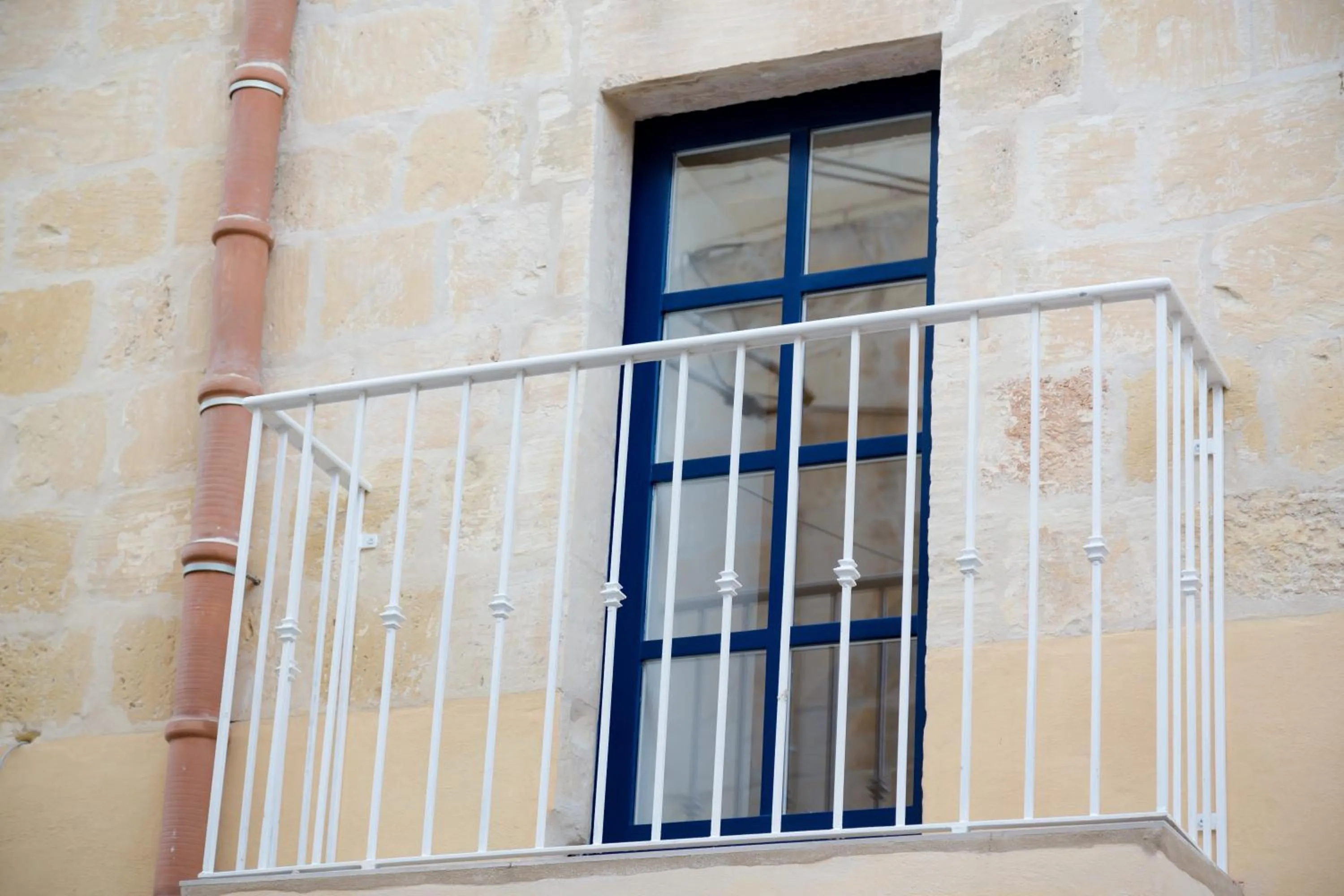 Facade/entrance in BB De Rohan