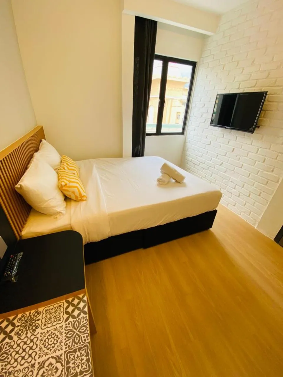 Bedroom, Bed in Mixx Express Hotel Sunway