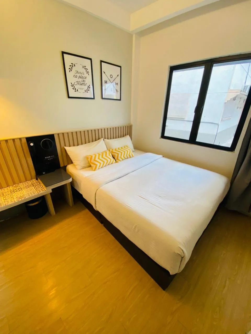 Photo of the whole room, Bed in Mixx Express Hotel Sunway