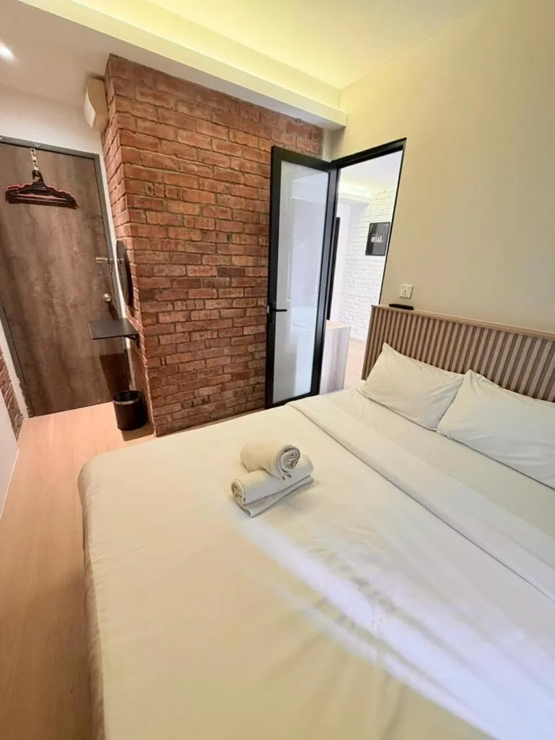 Bedroom, Bed in Mixx Express Hotel Sunway