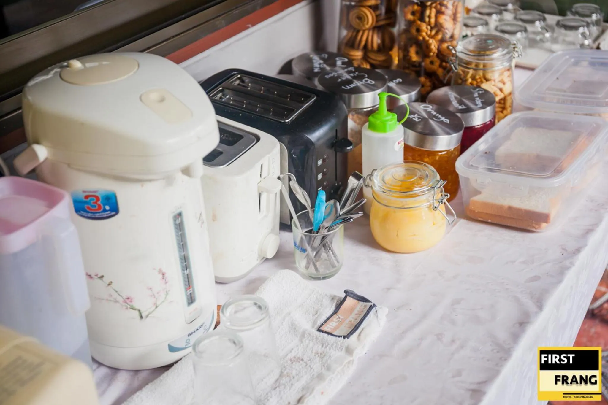Coffee/tea facilities in First and Frang Hotel - Koh Phangan