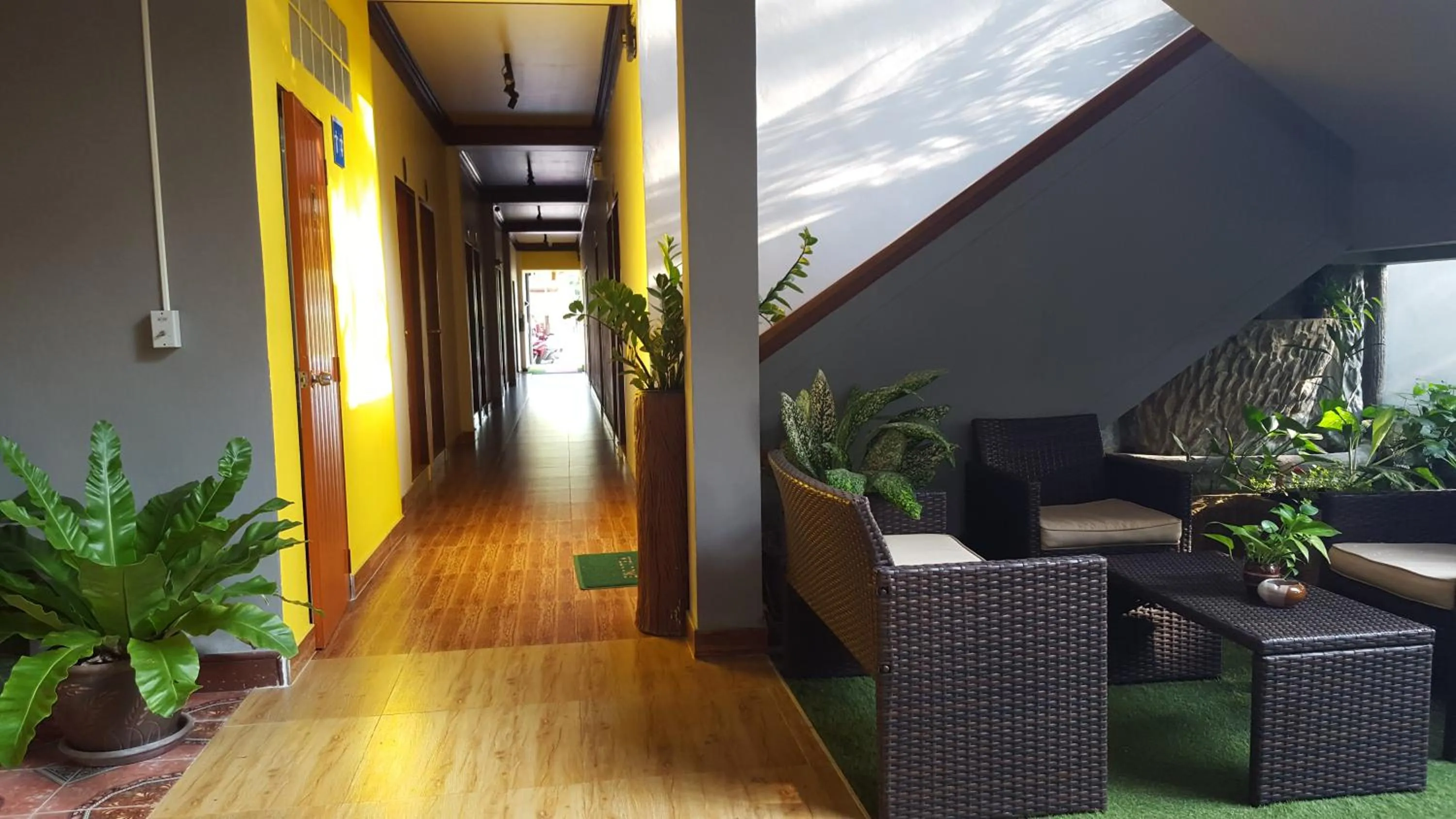 Area and facilities in First and Frang Hotel - Koh Phangan