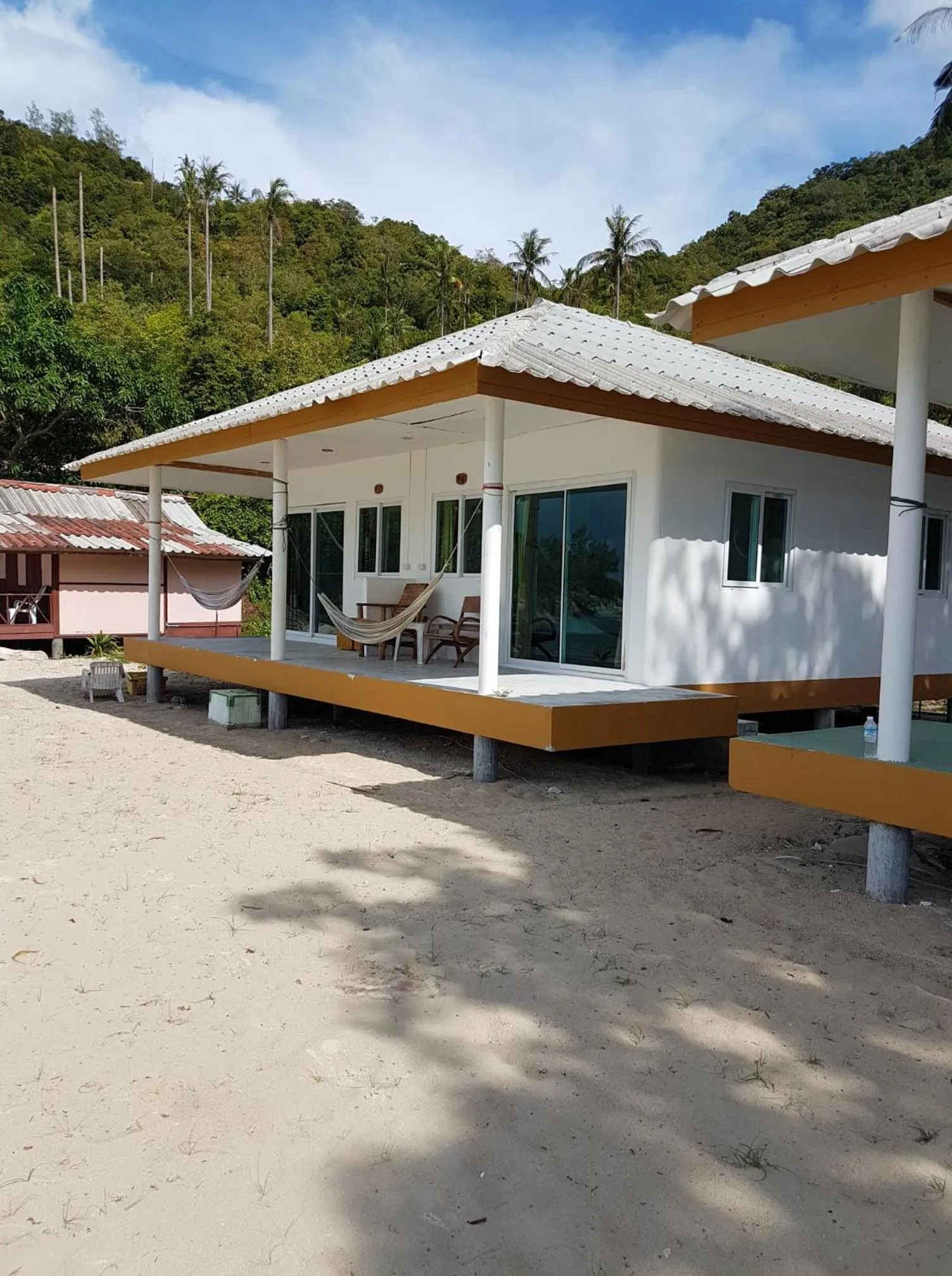 Bottle Beach 2 Bungalows