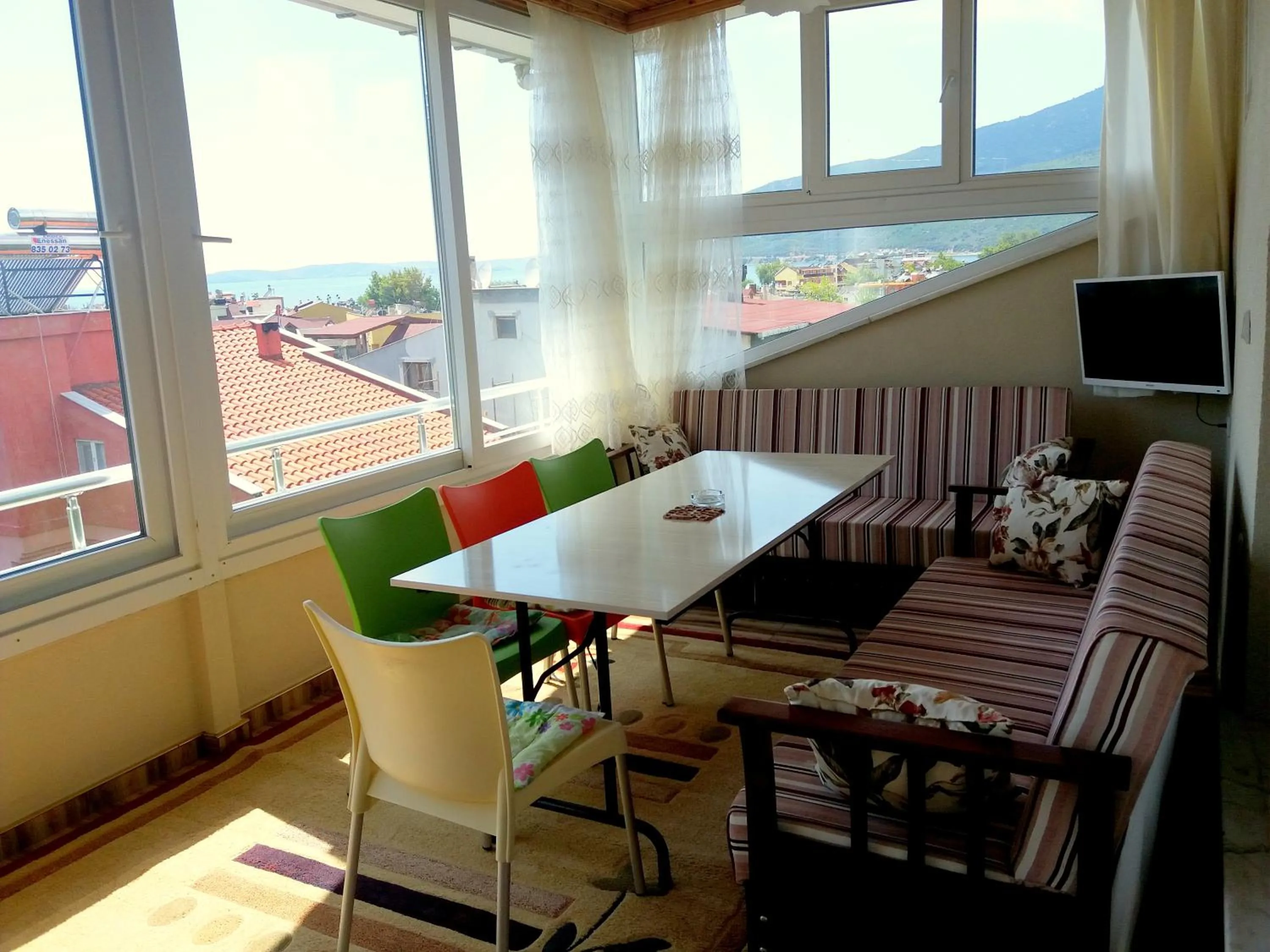 Living room in Sağlık Apart Pansiyon