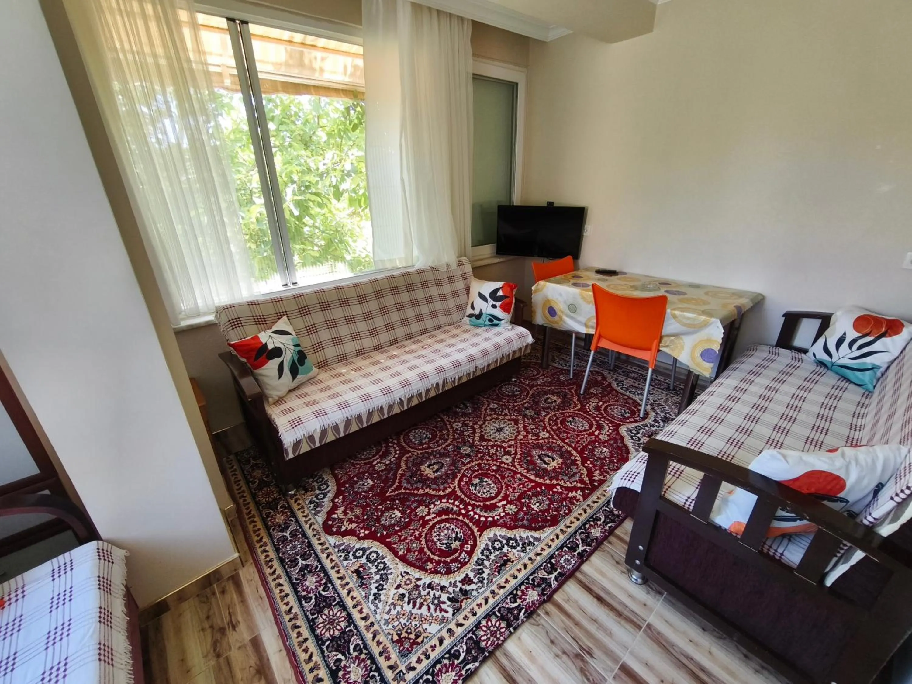 Living room in Sağlık Apart Pansiyon
