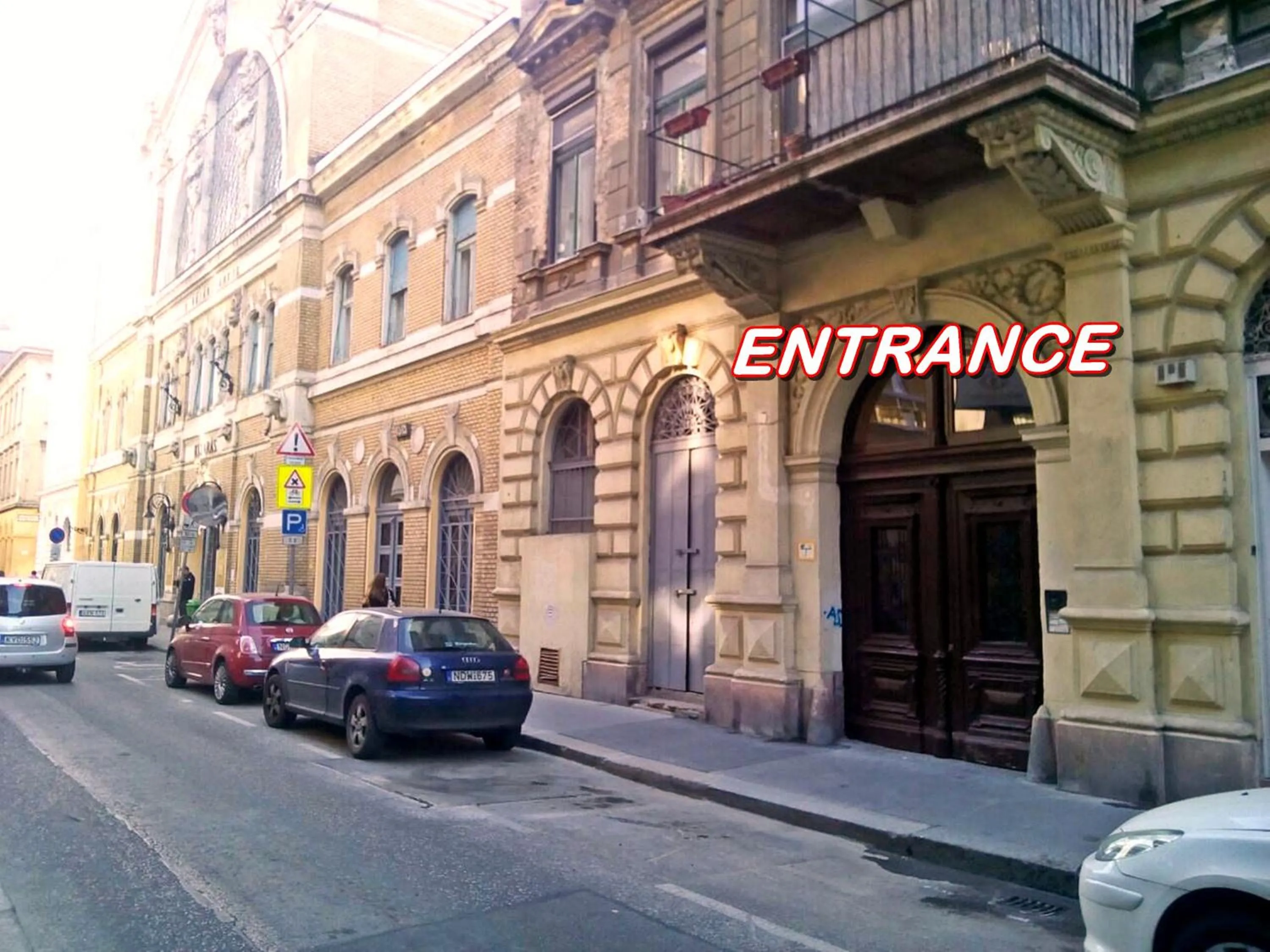 Facade/entrance in Central Budapest Vadász Street