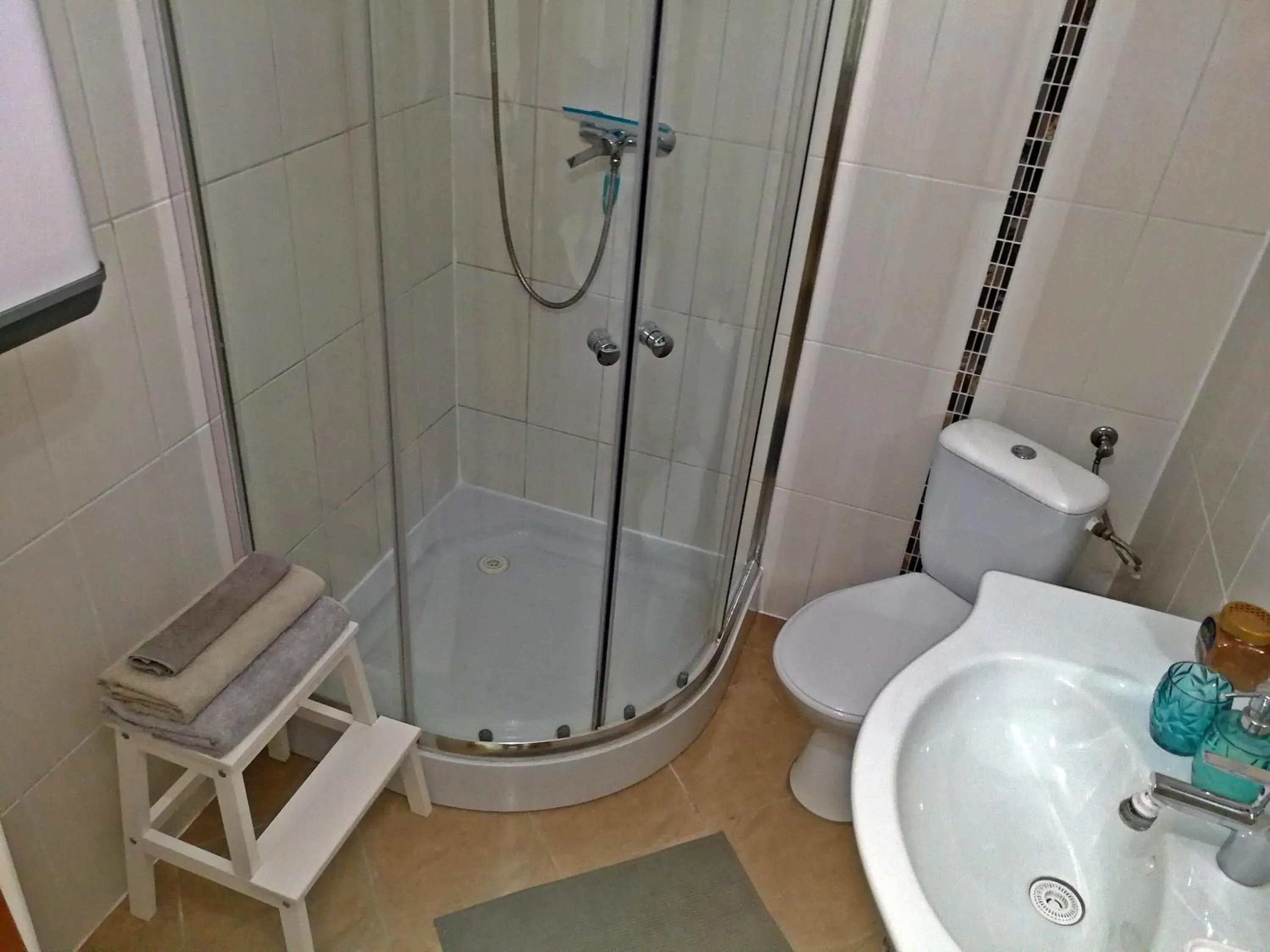 Bathroom in Central Budapest Vadász Street