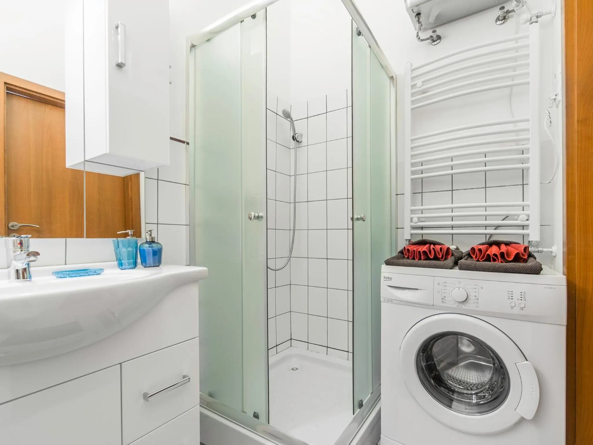 Bathroom in Central Budapest Vadász Street