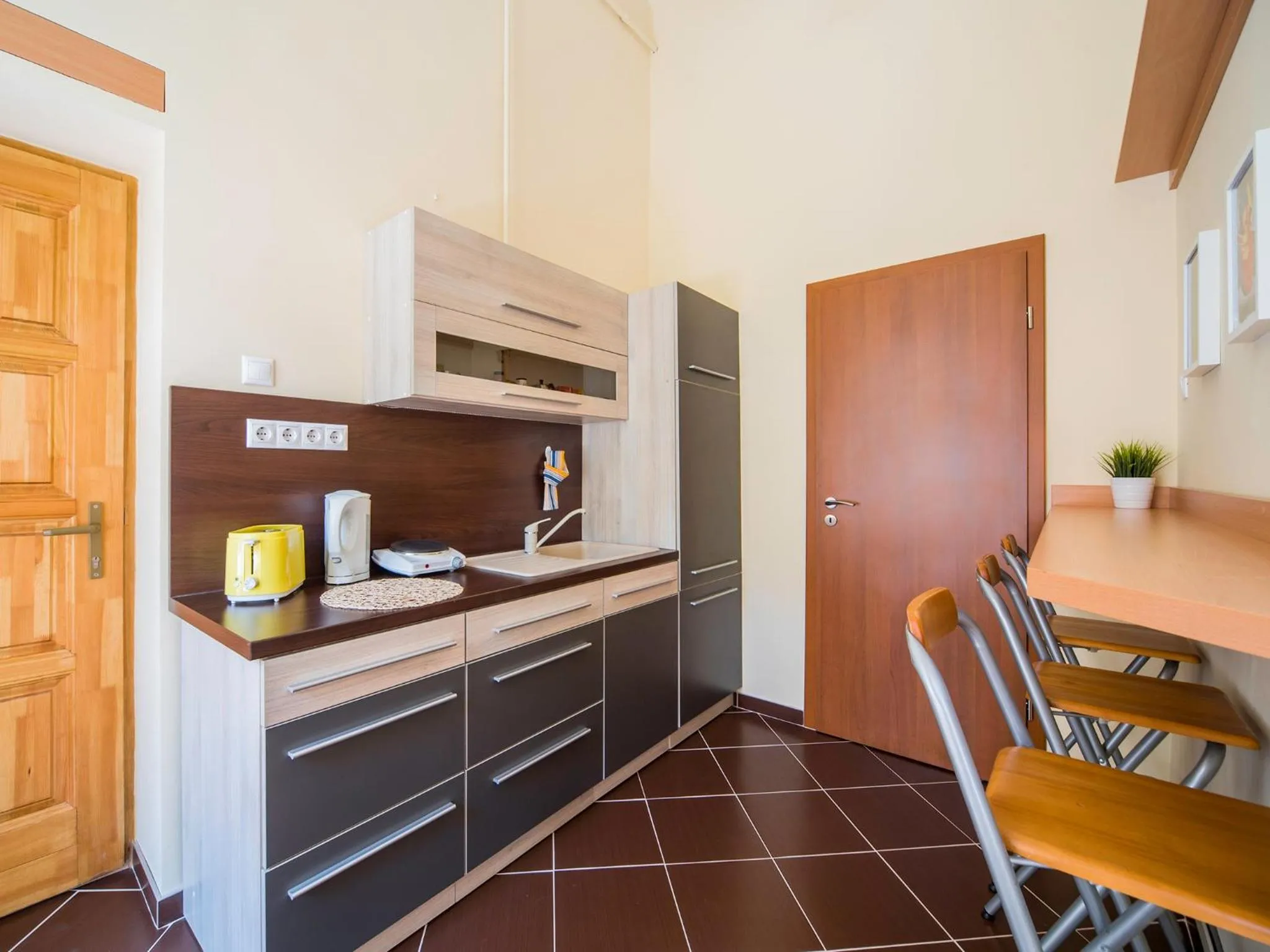 Kitchen or kitchenette in Central Budapest Vadász Street