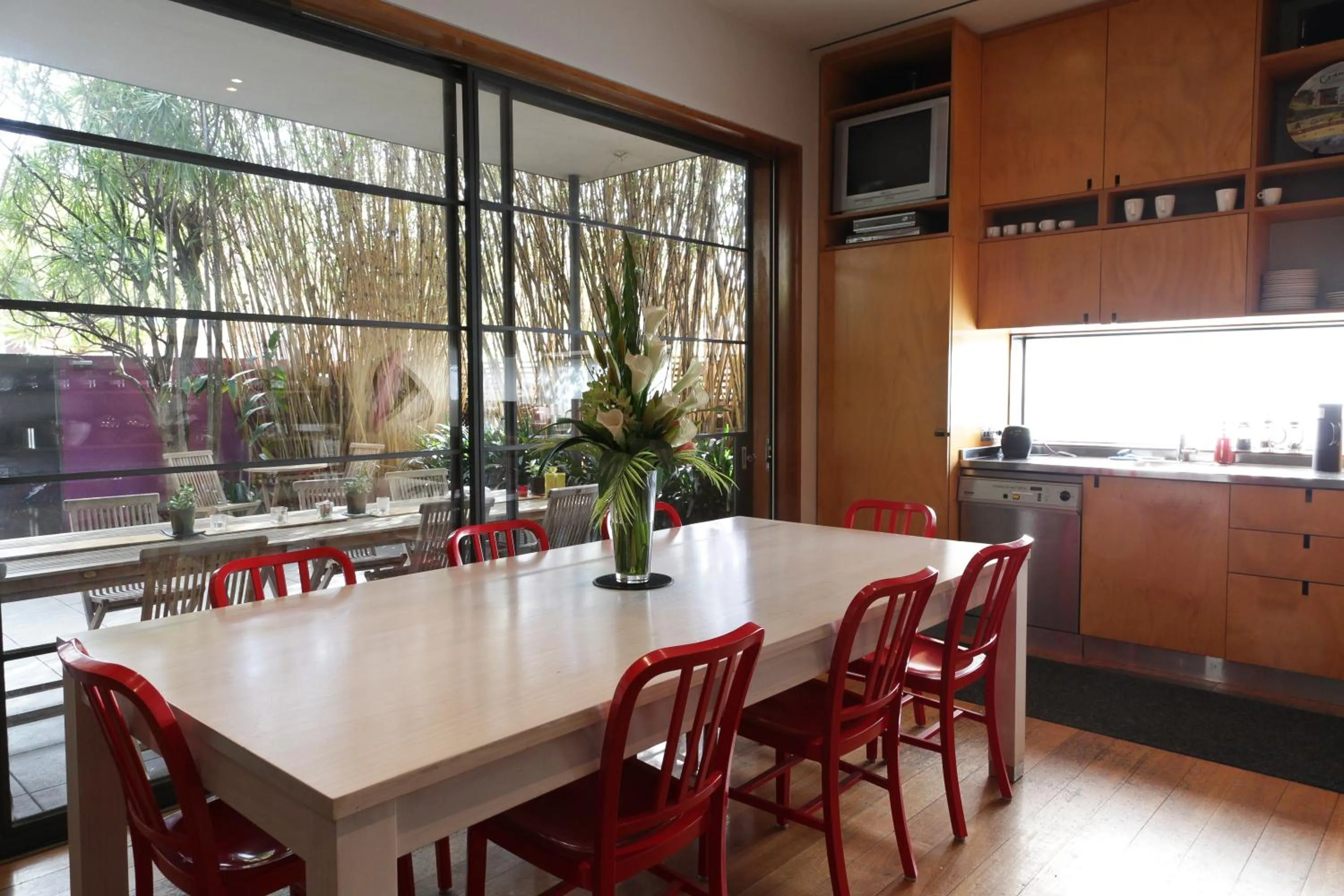 Area and facilities in Dive Hotel