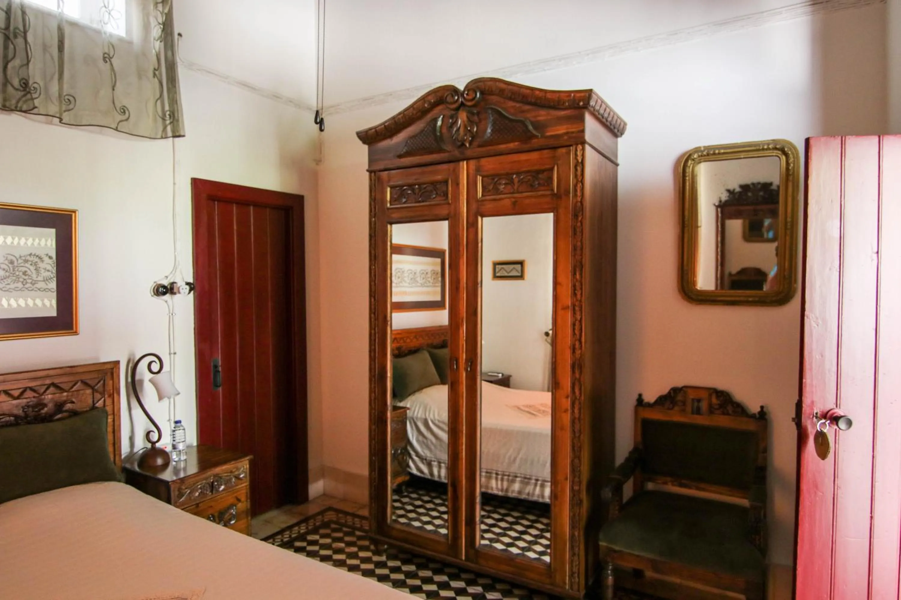 Photo of the whole room in Gul Hanim House Boutique Hotel