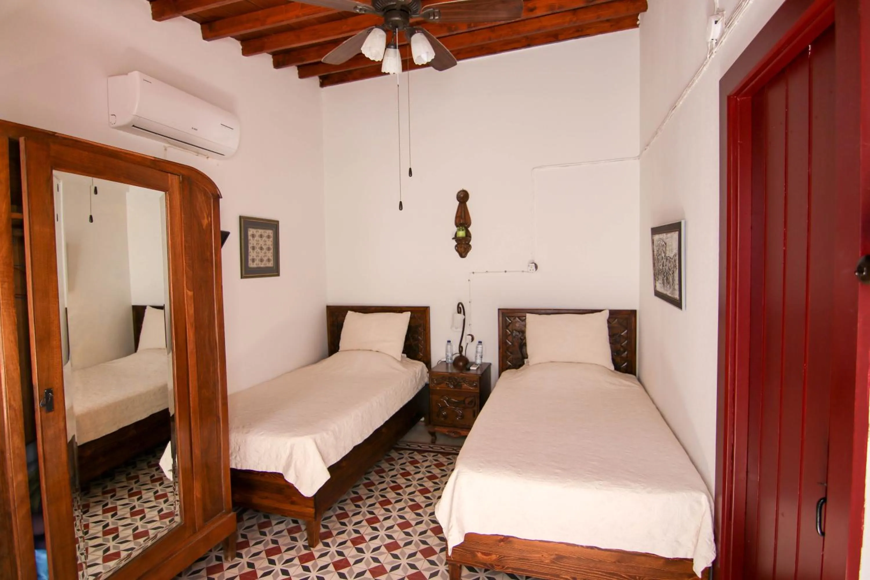 Photo of the whole room in Gul Hanim House Boutique Hotel