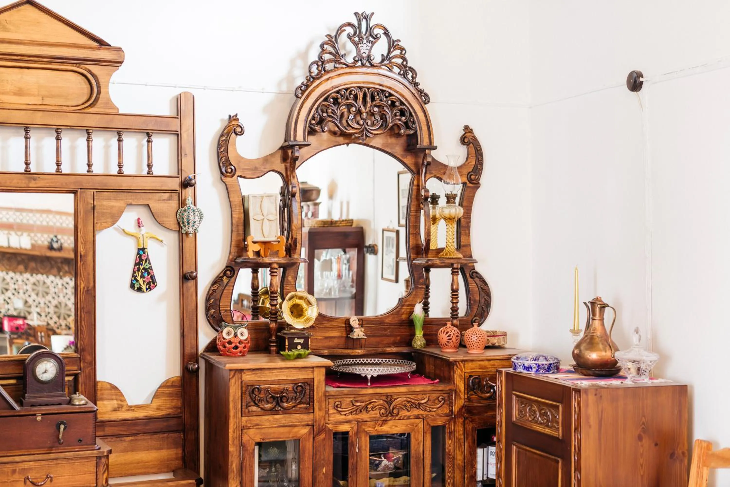 Communal kitchen in Gul Hanim House Boutique Hotel
