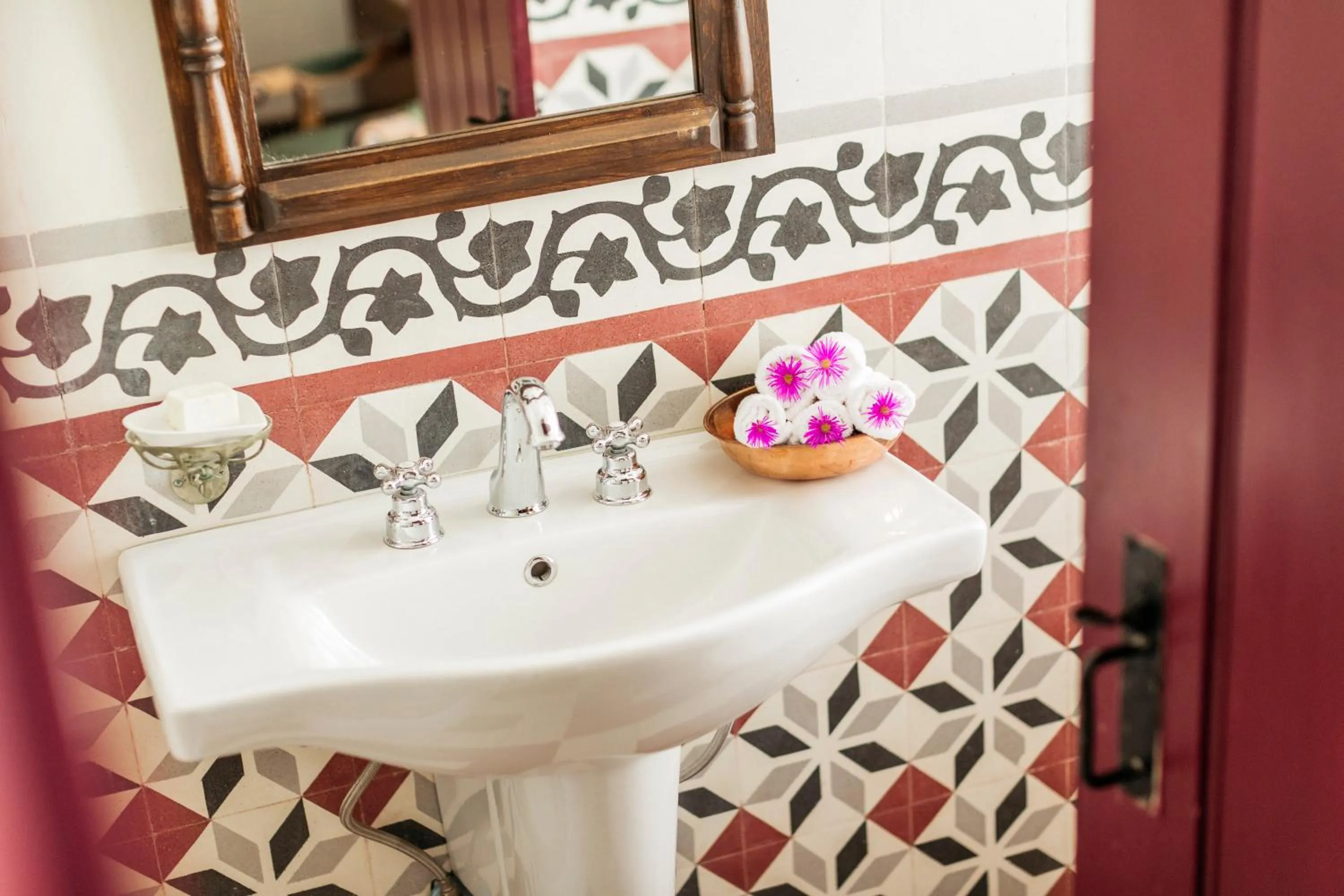 Shower in Gul Hanim House Boutique Hotel