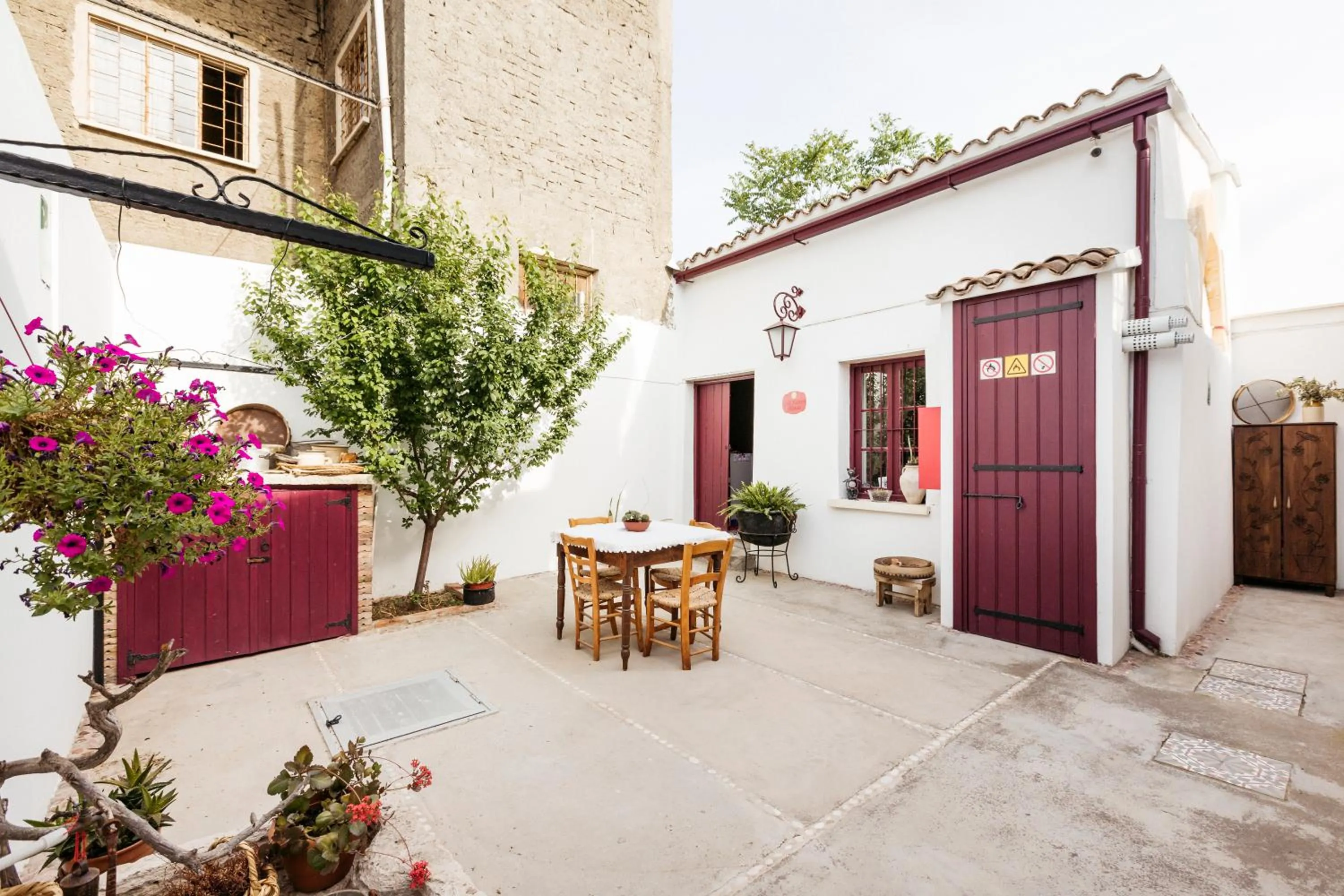 Restaurant/places to eat in Gul Hanim House Boutique Hotel