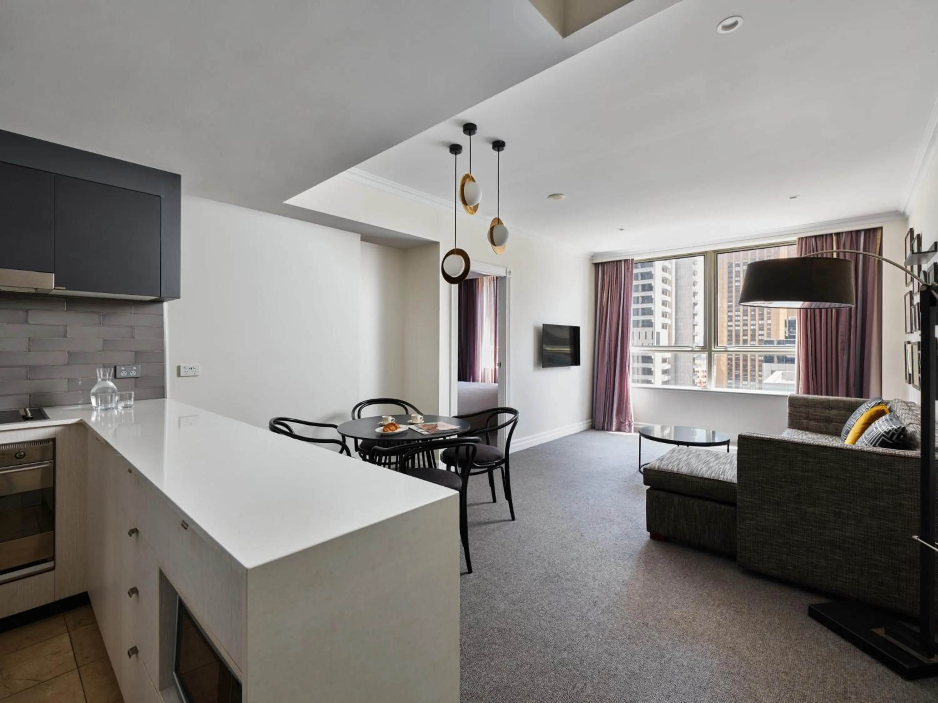 kitchen in Mantra 2 Bond Street