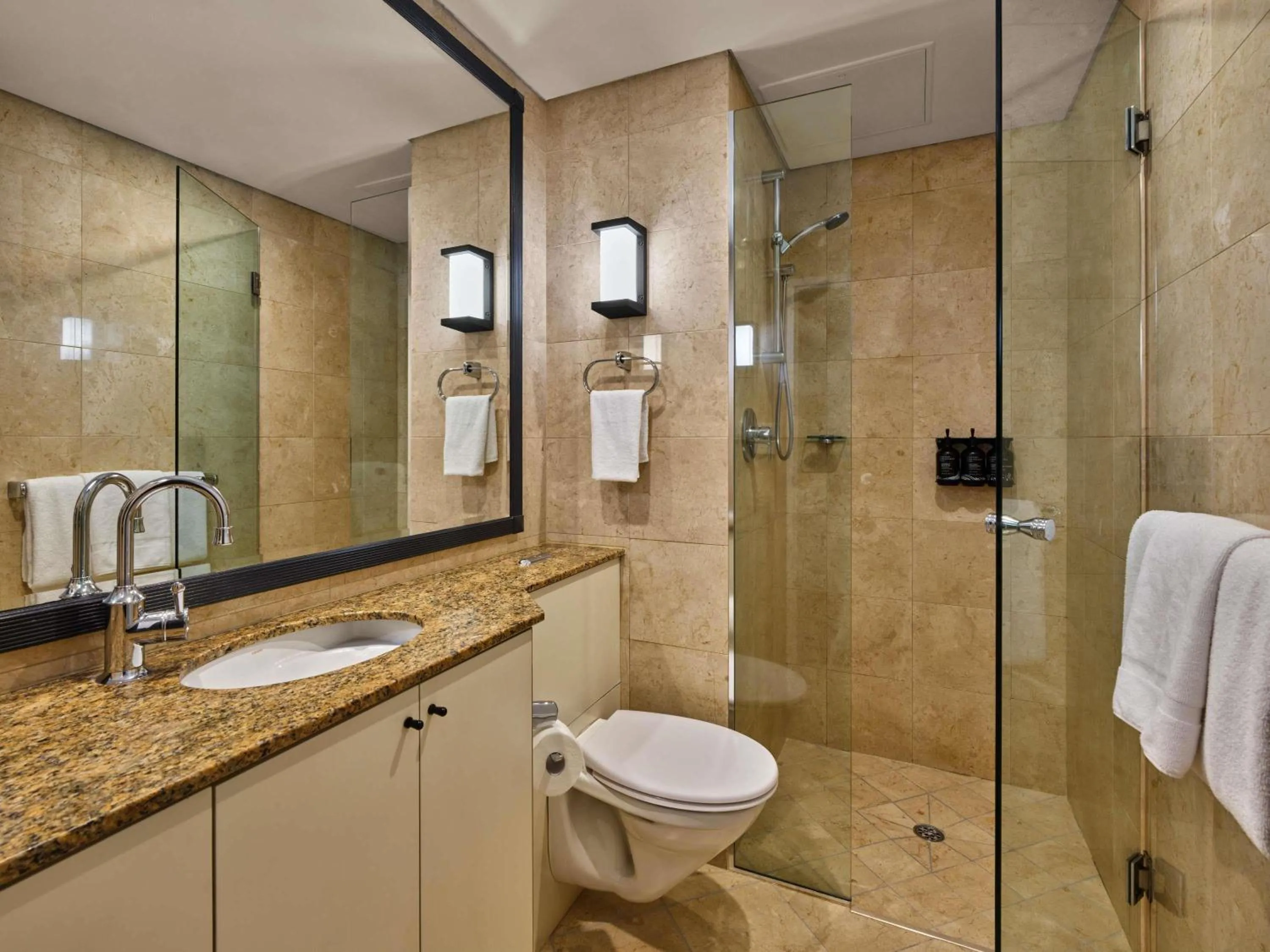 Bedroom in Mantra 2 Bond Street