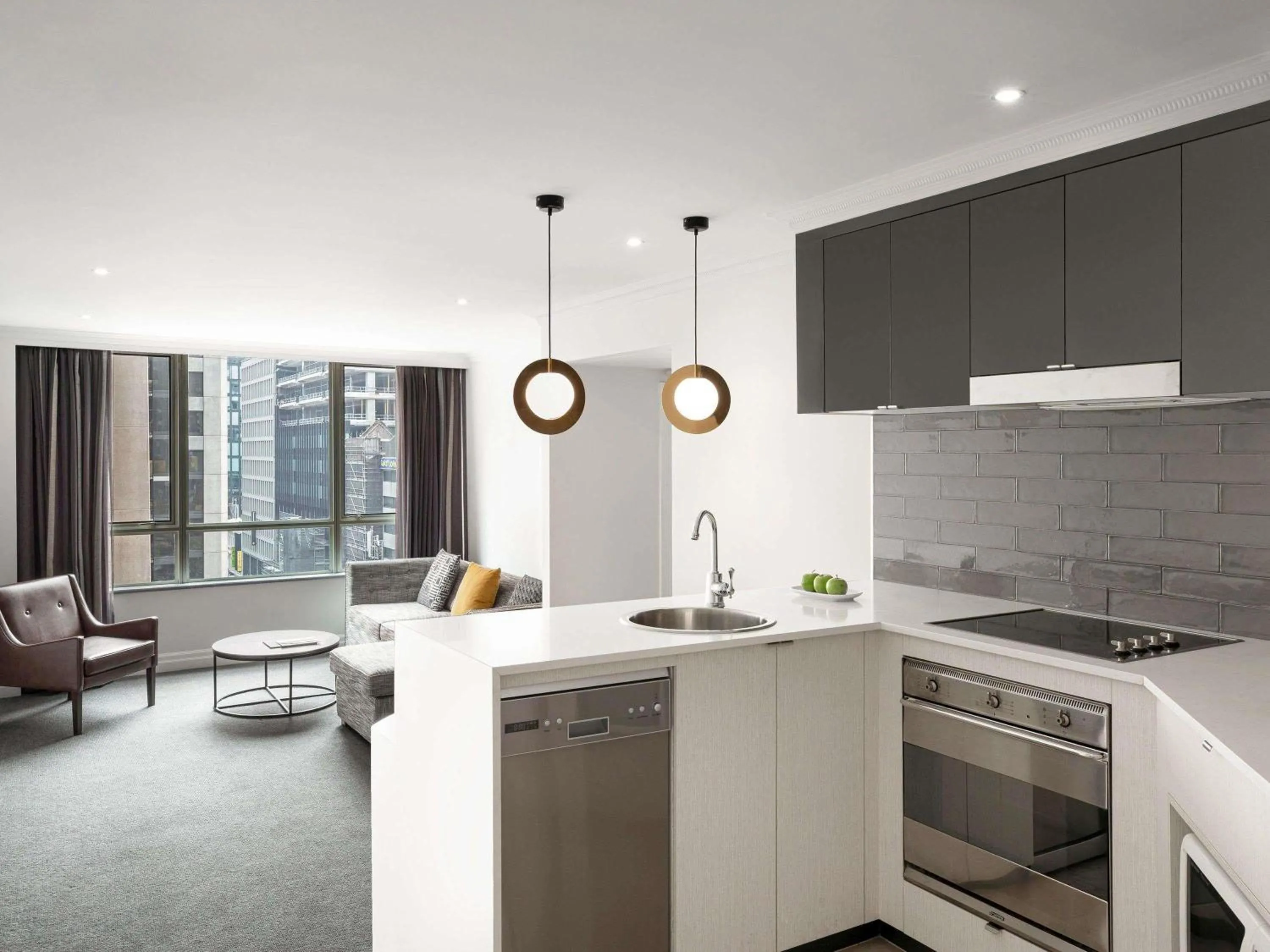 Bedroom in Mantra 2 Bond Street