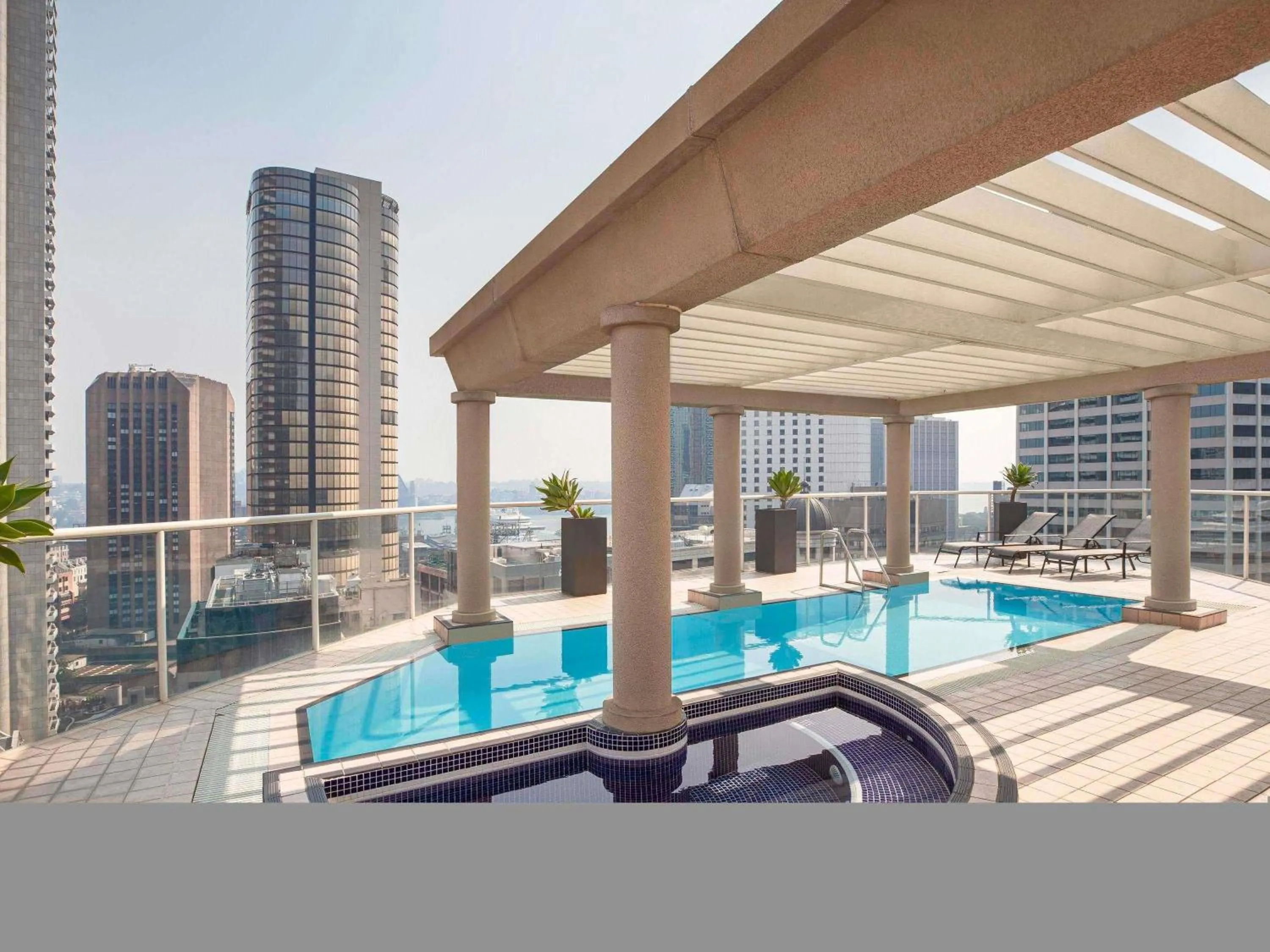 Other in Mantra 2 Bond Street