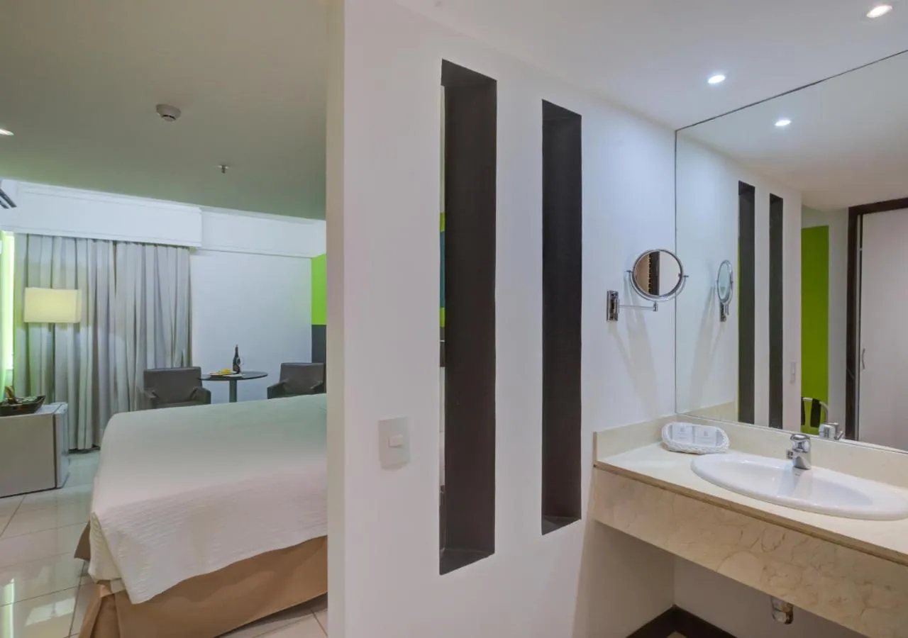 Photo of the whole room, Bed in Rio Design Copacabana Hotel