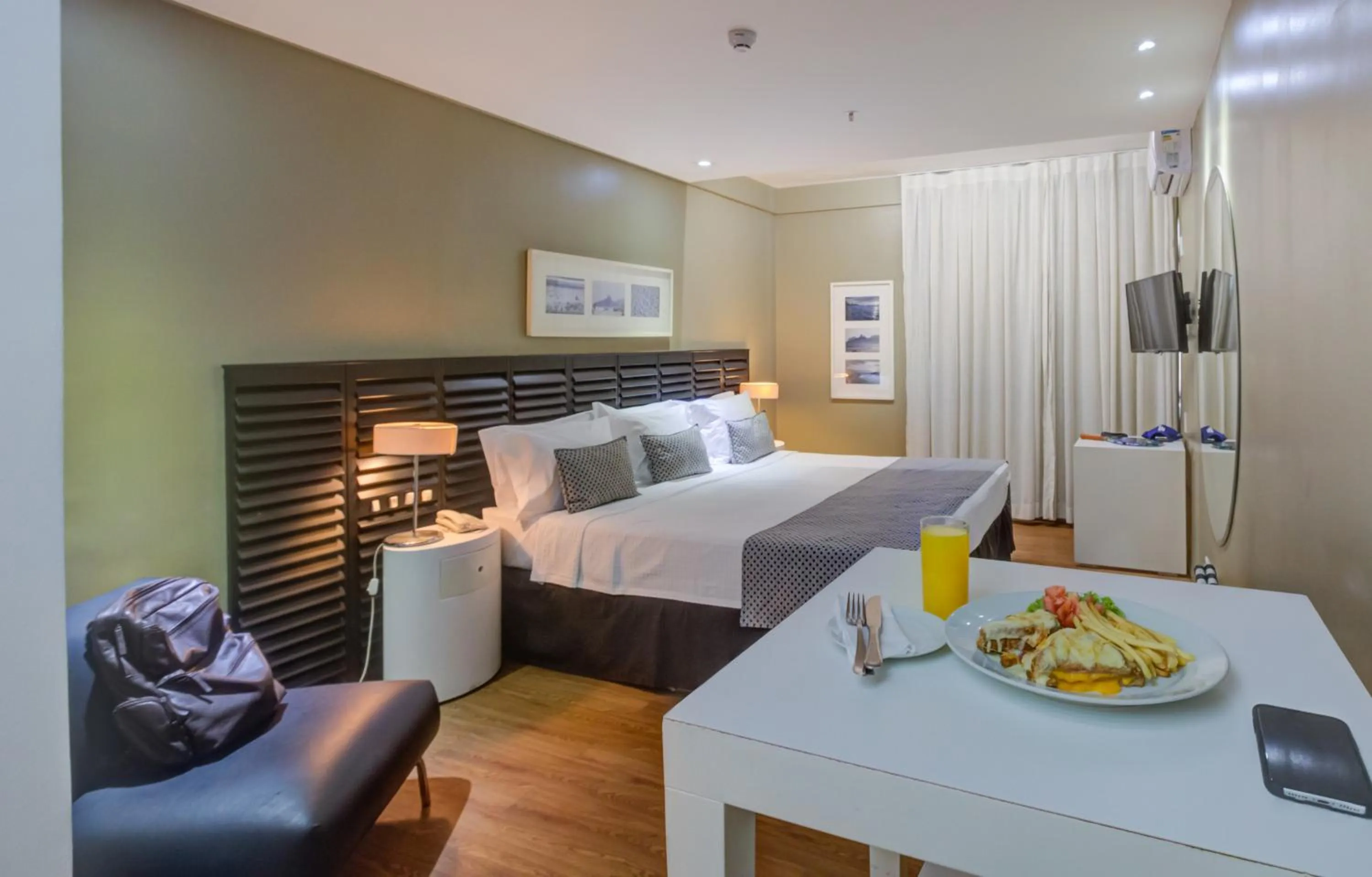 Bed in Rio Design Copacabana Hotel