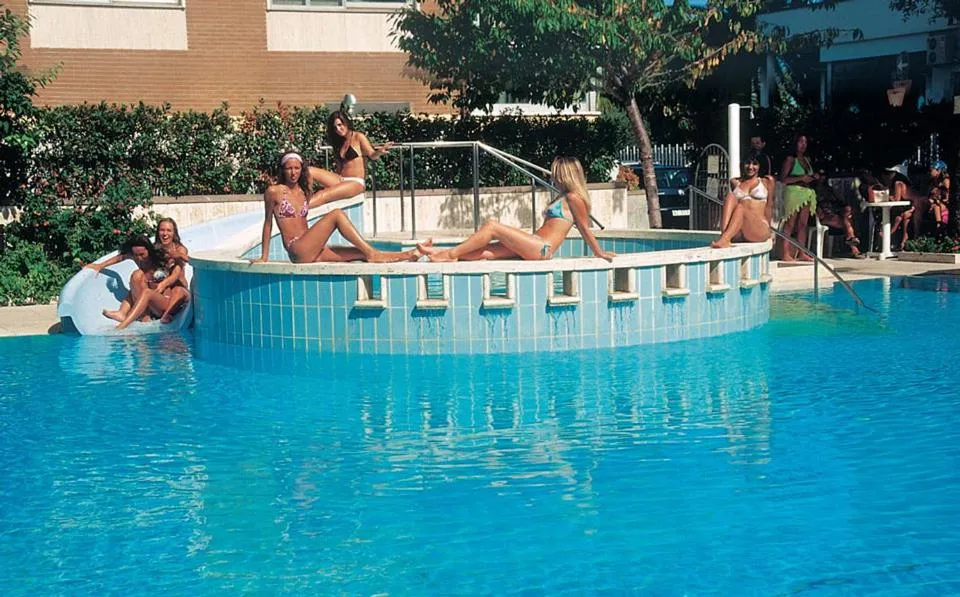 Swimming pool in Hotel Soraya