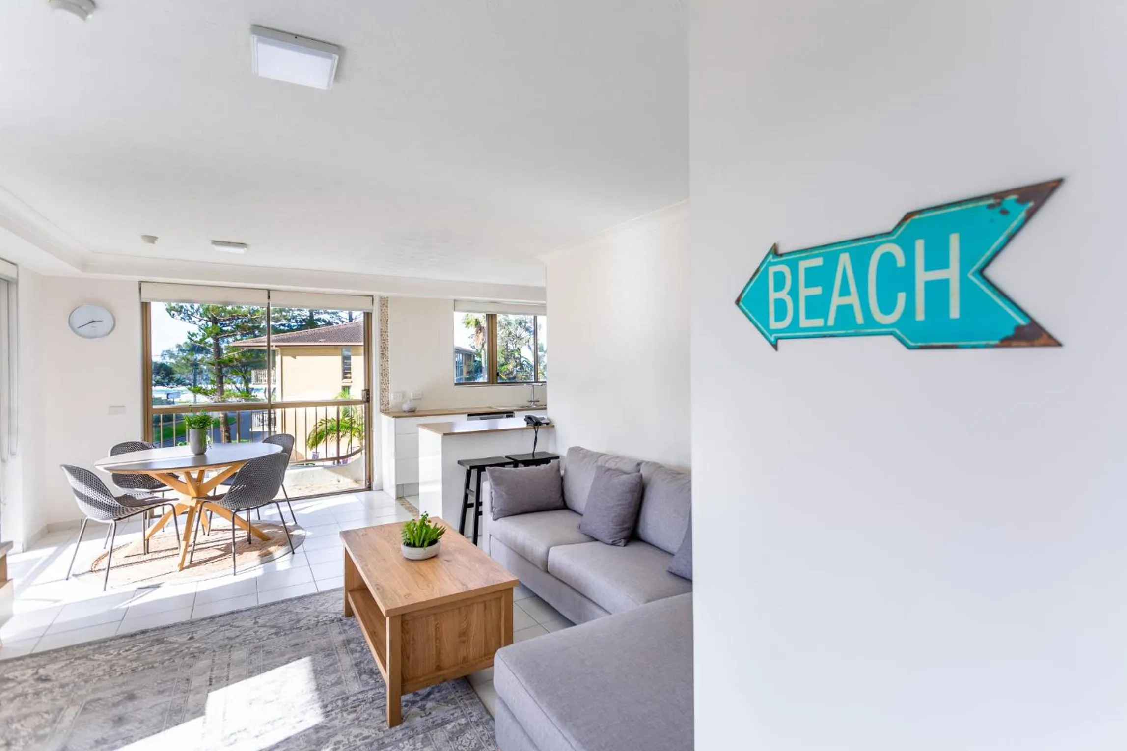 Living room in Ocean Royale