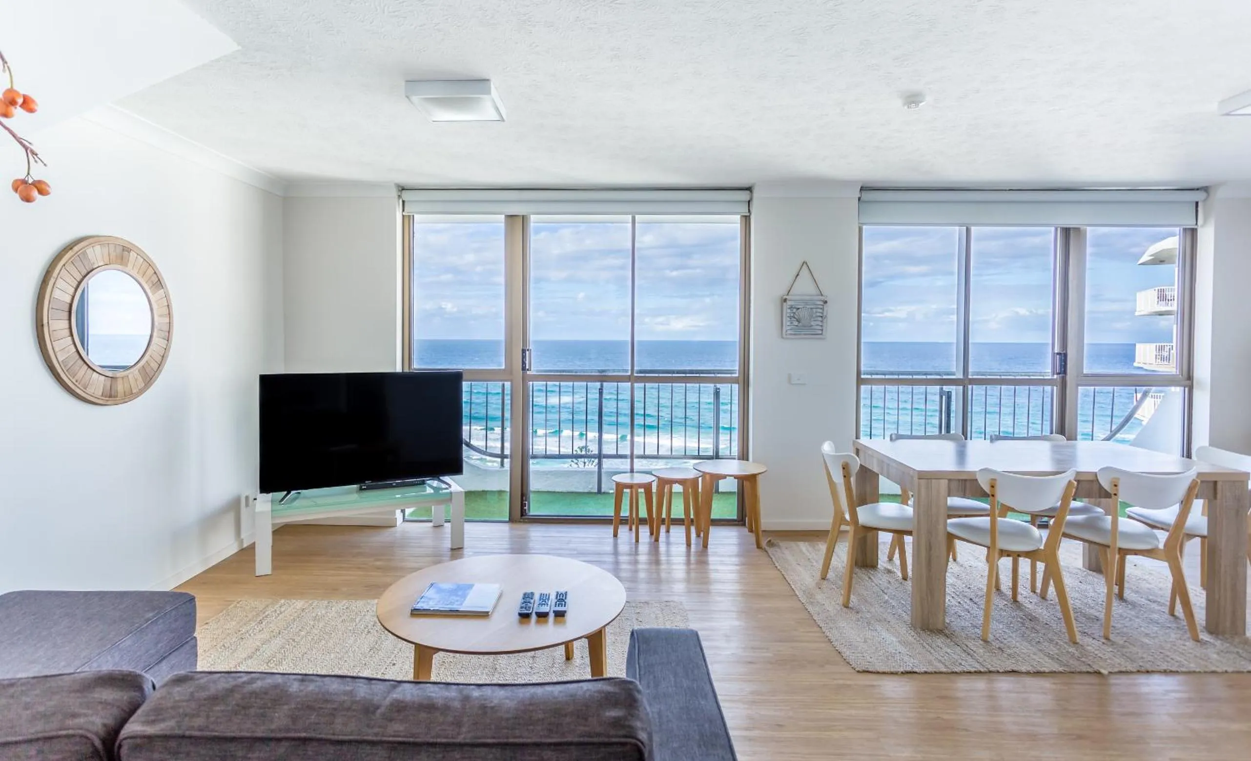 Living room in Ocean Royale