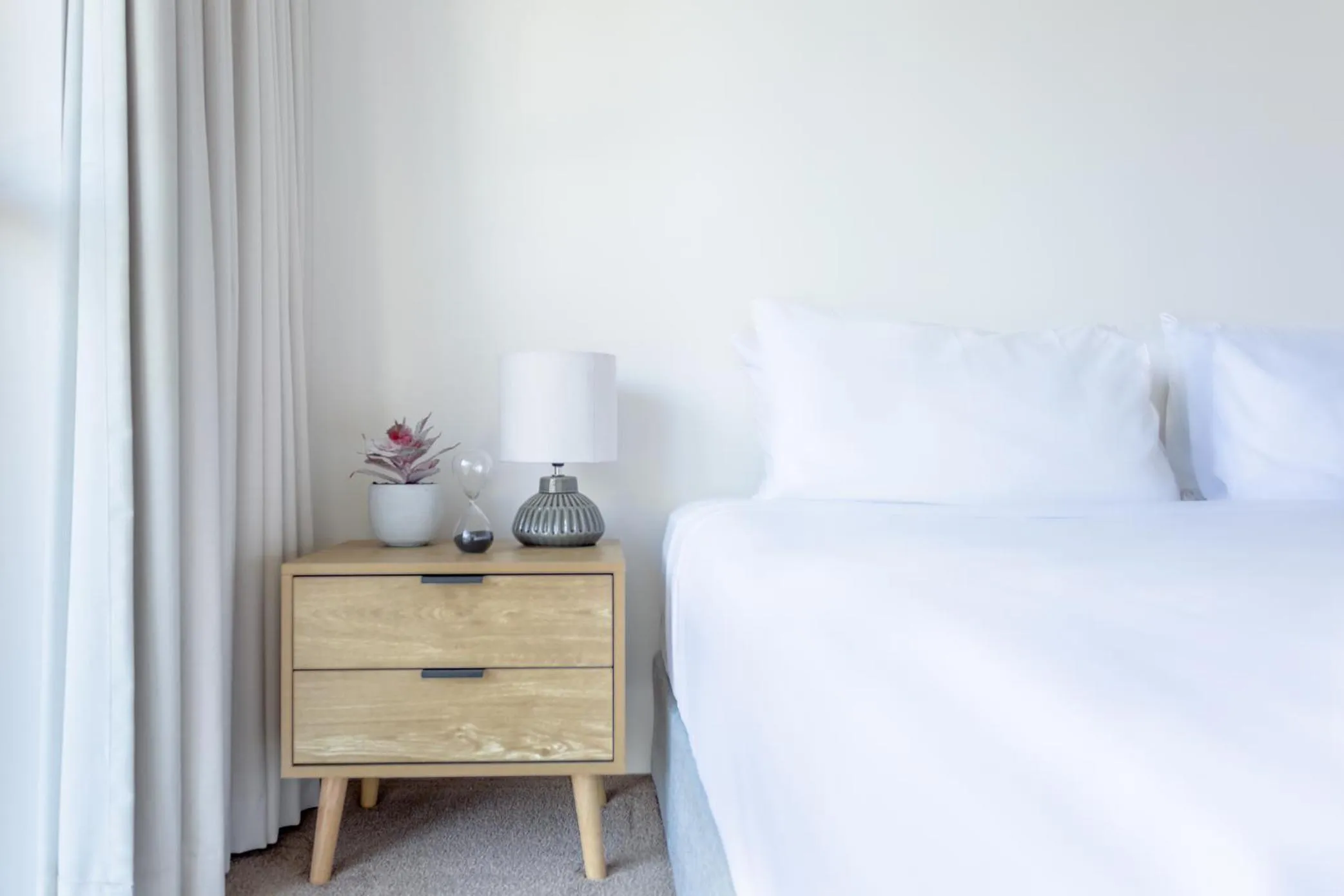 Bedroom, Bed in Ocean Royale