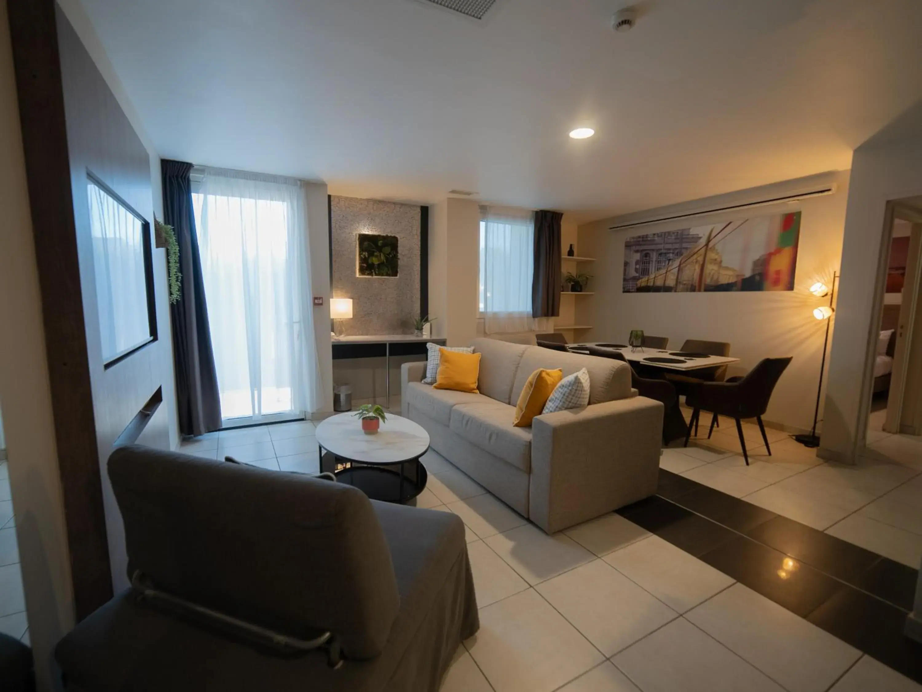 Apartment with Private Terrace in Best Western Hotelio Montpellier Sud Apartment with Private Terrace in Best Western Hotelio Montpellier Sud