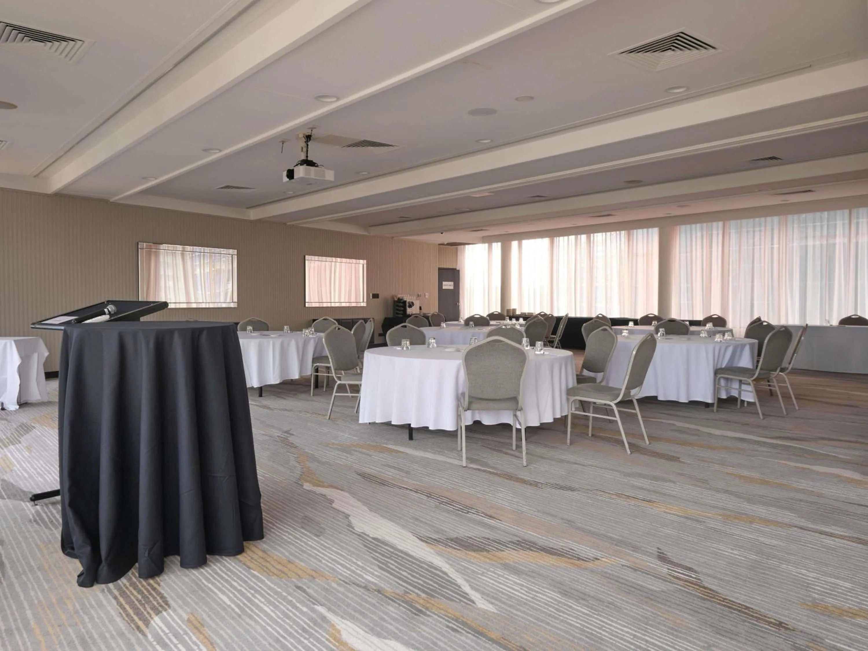 Meeting/conference room in Mercure Brisbane Spring Hill