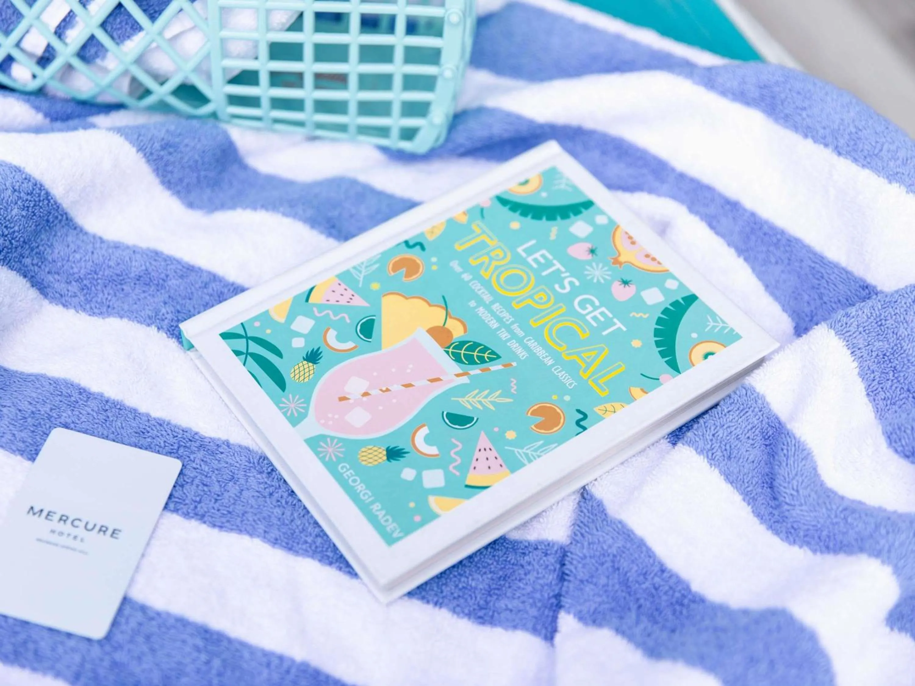 Property building, Bed in Mercure Brisbane Spring Hill