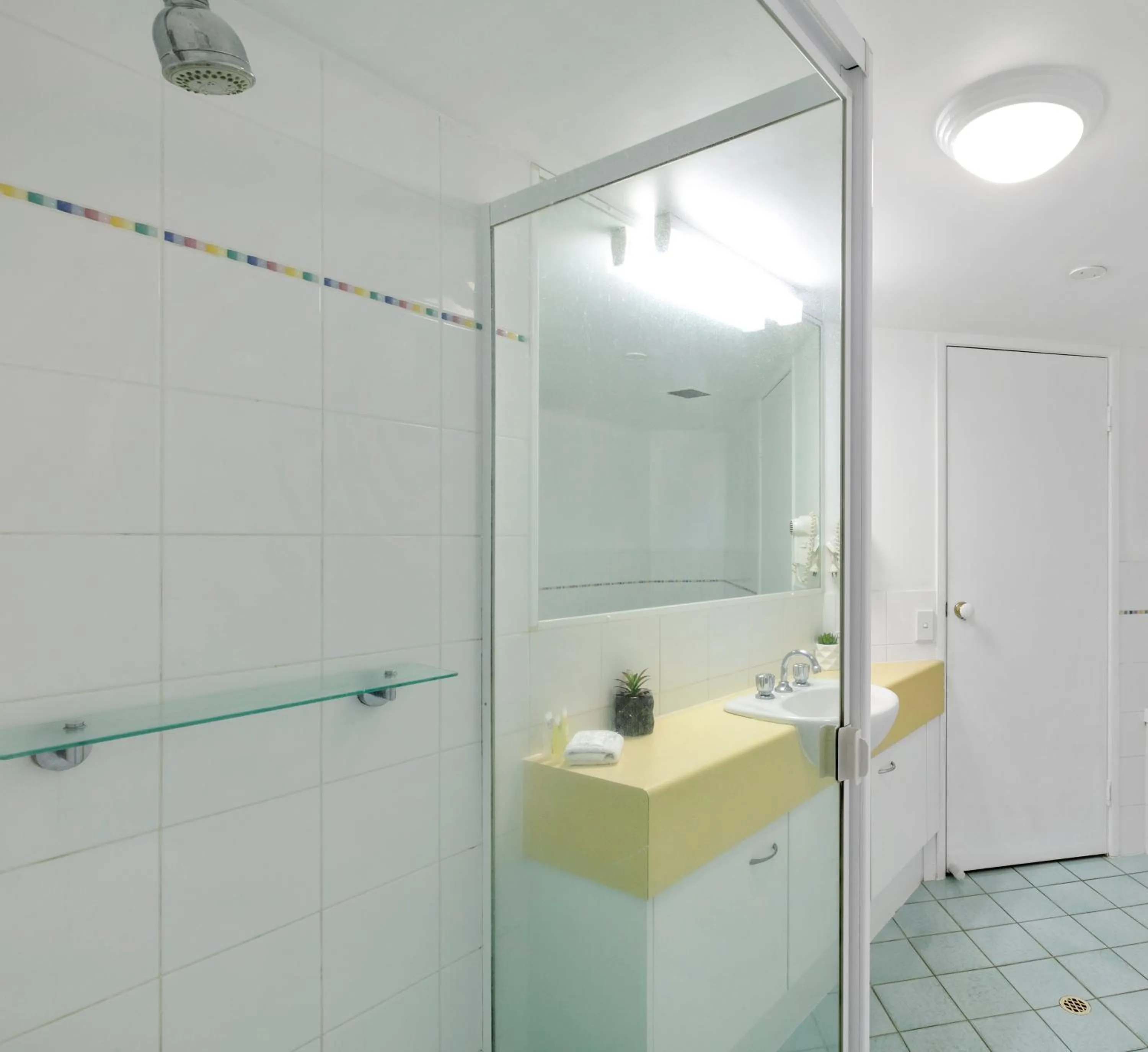  Two-Bedroom Top Floor Apartment in Caribbean Resort