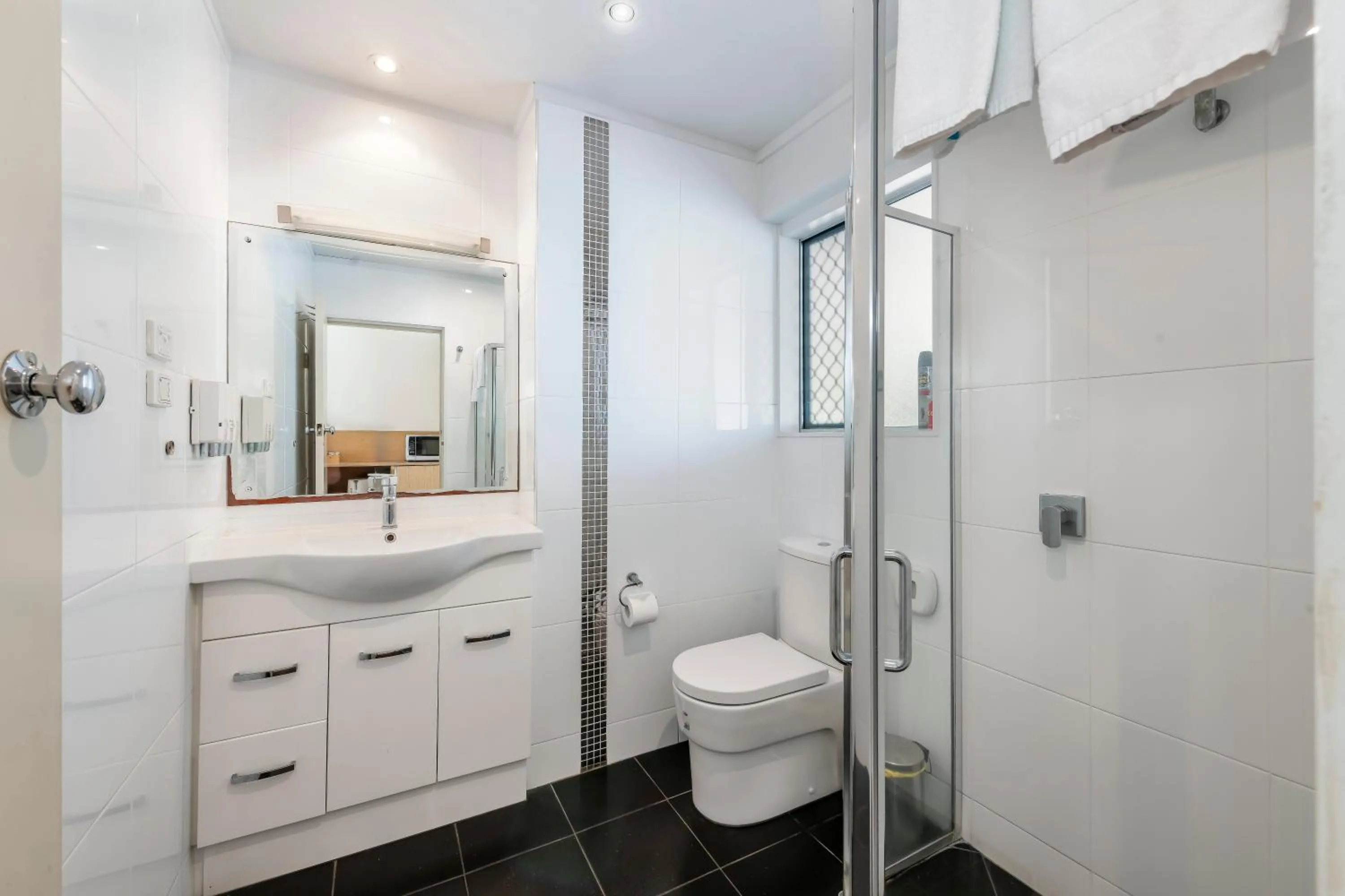 Shower in Bundaberg International