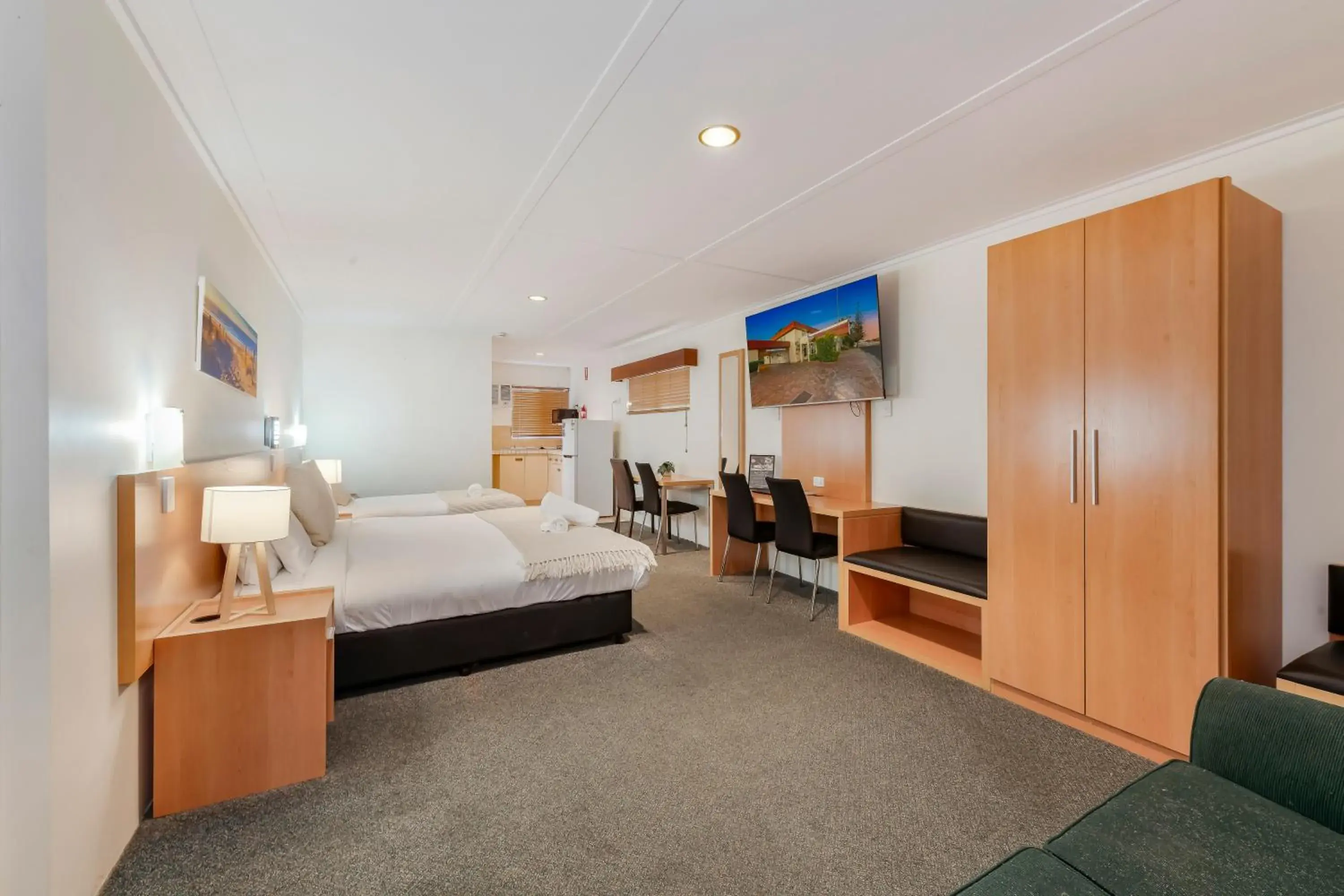 2 Bedroom Family Room in Bundaberg International 2 Bedroom Family Room in Bundaberg International