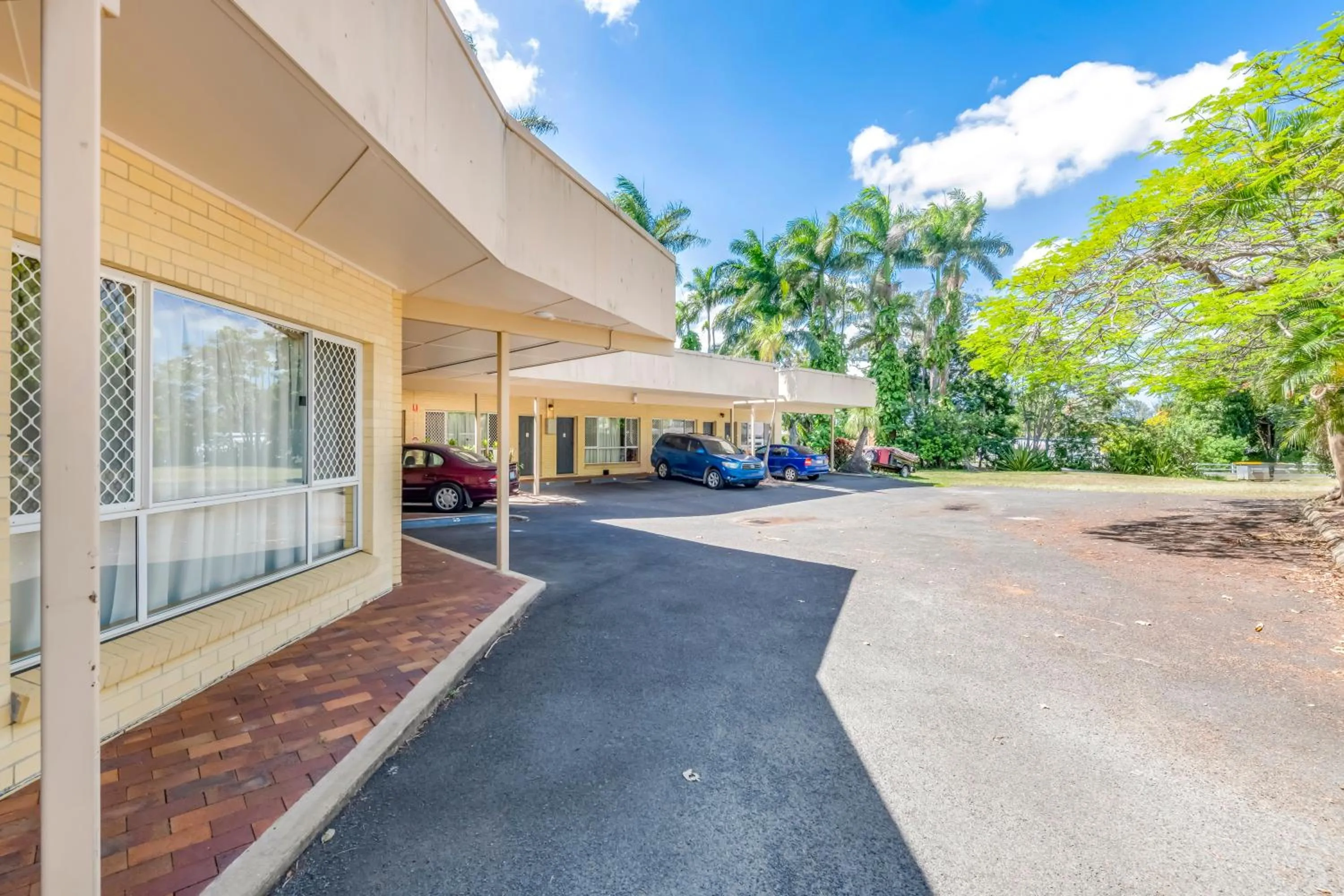 Parking in Bundaberg International