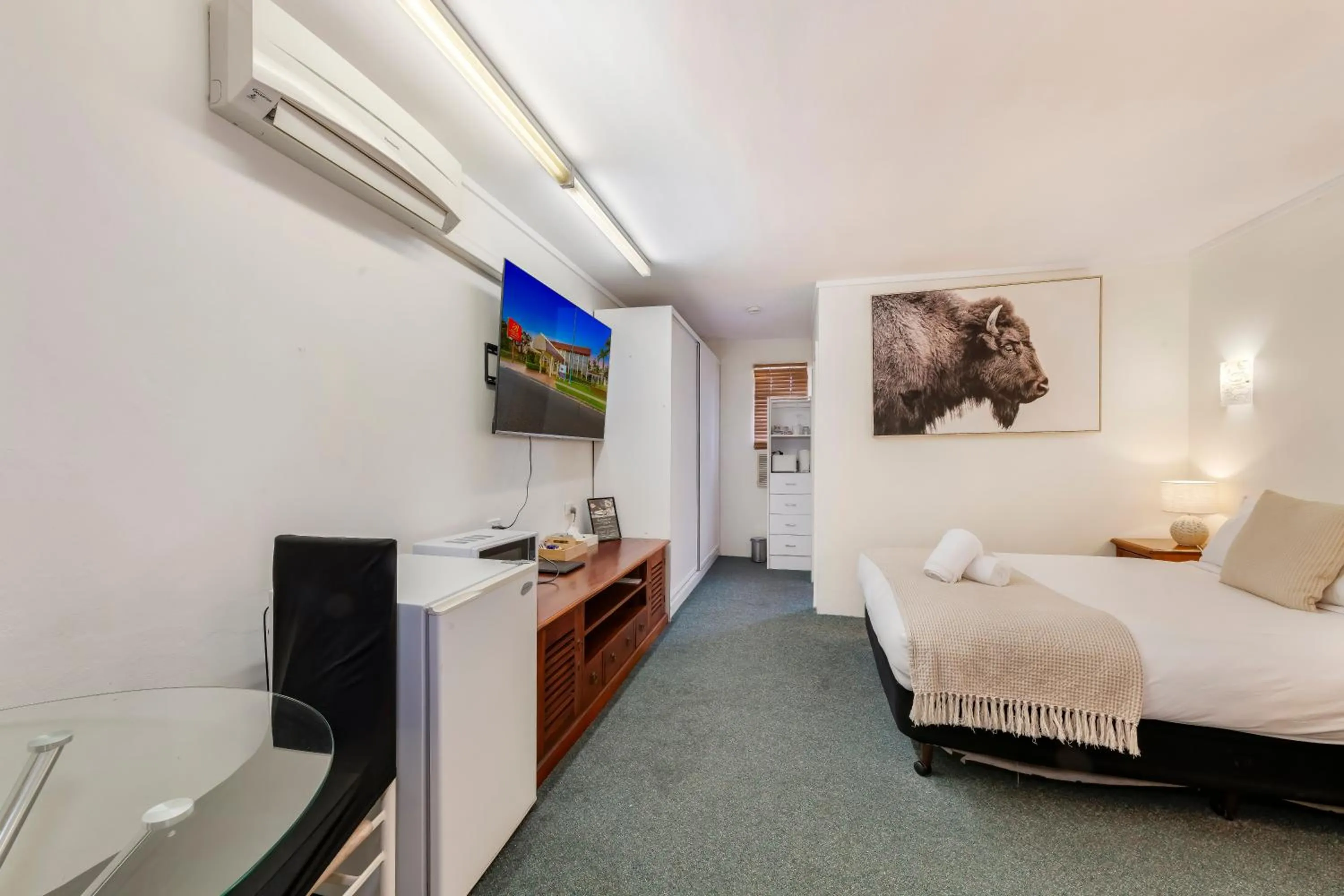 Bed in Bundaberg International