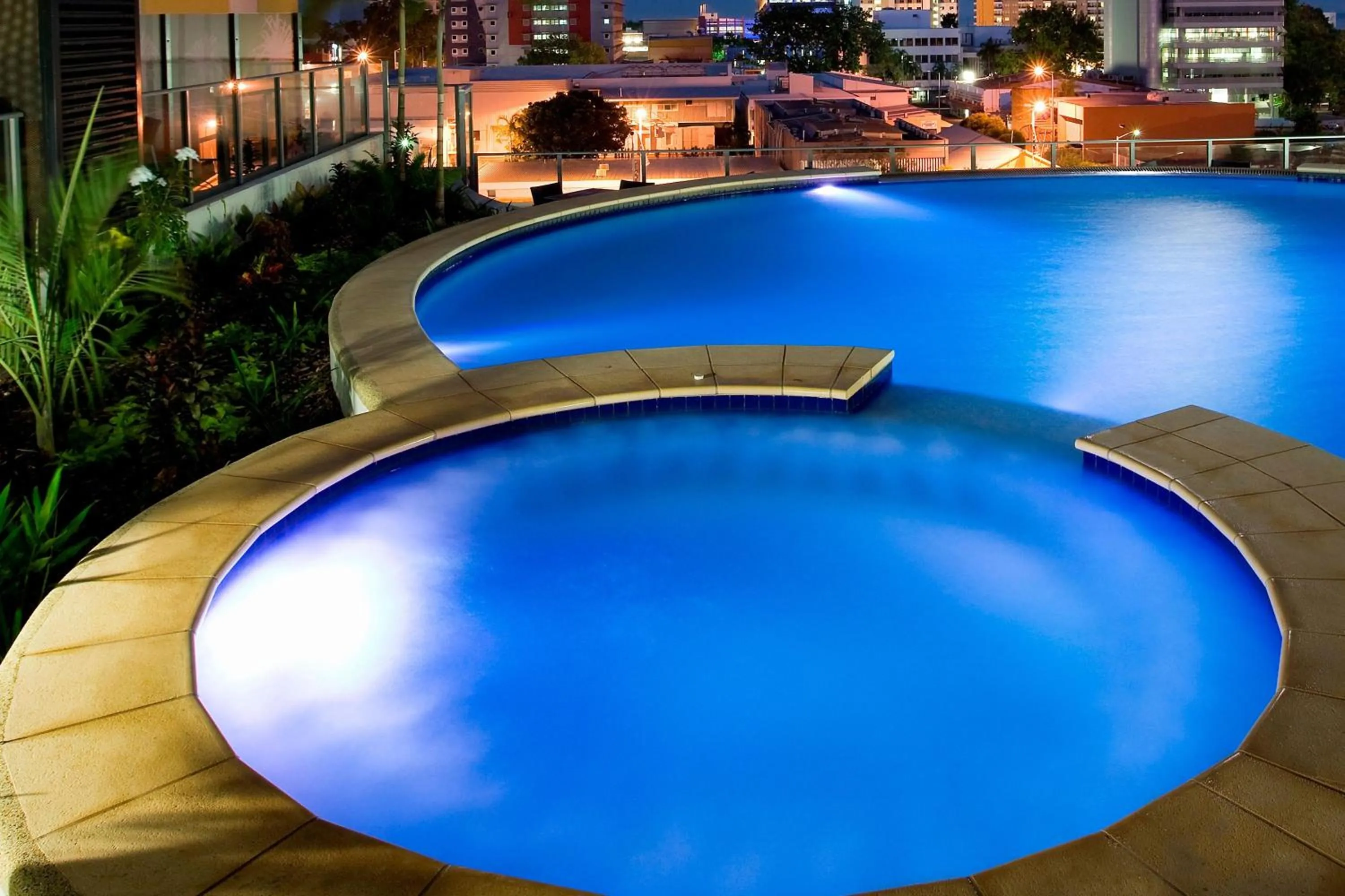 Swimming pool in Mantra Pandanas