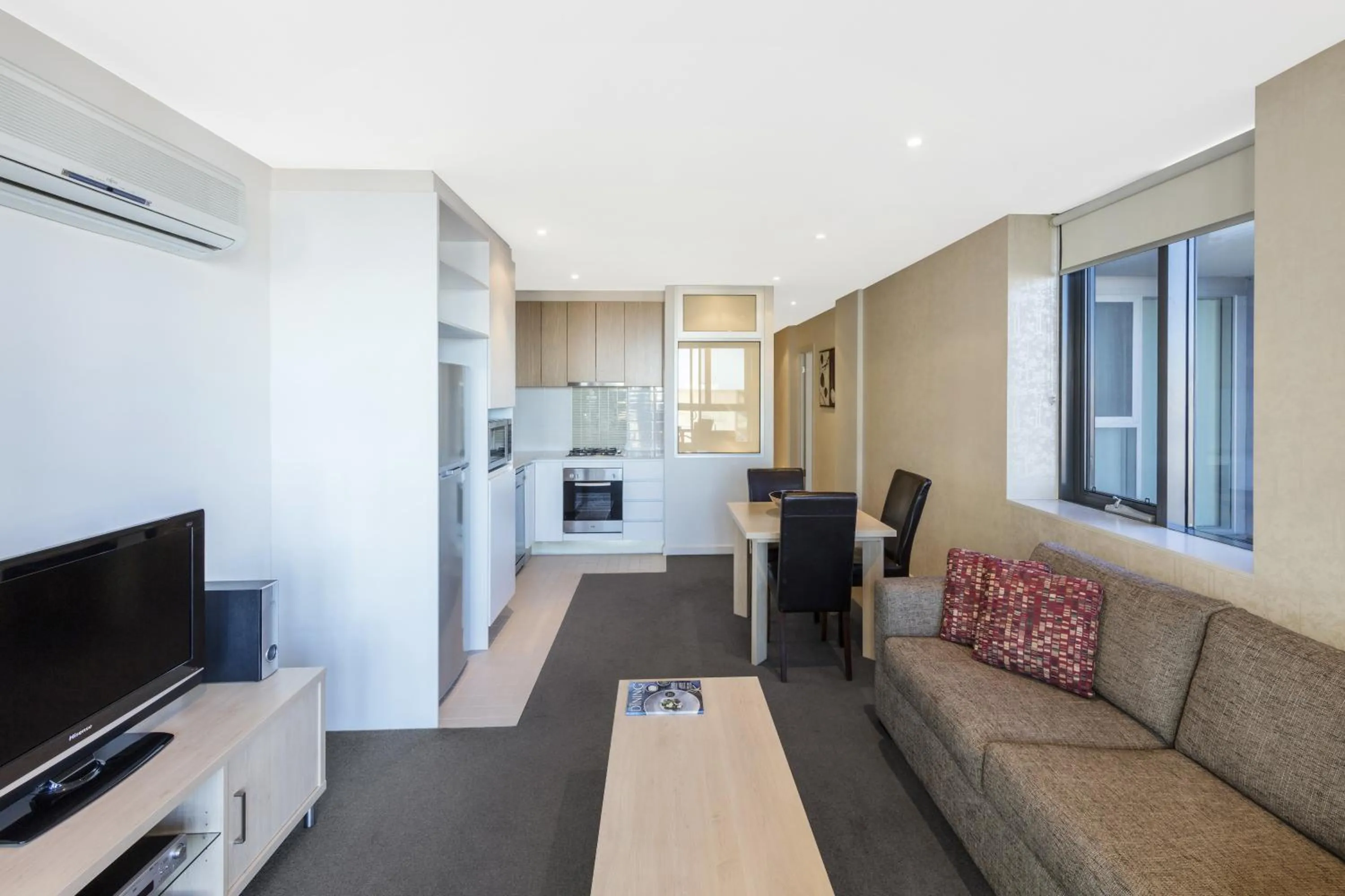 TV and multimedia in iStay Precinct Adelaide