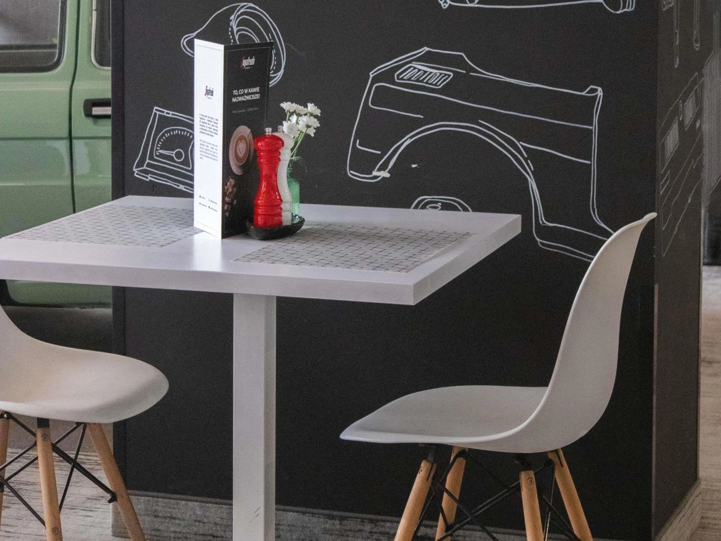 Lounge or bar in ibis Styles Bielsko Biala